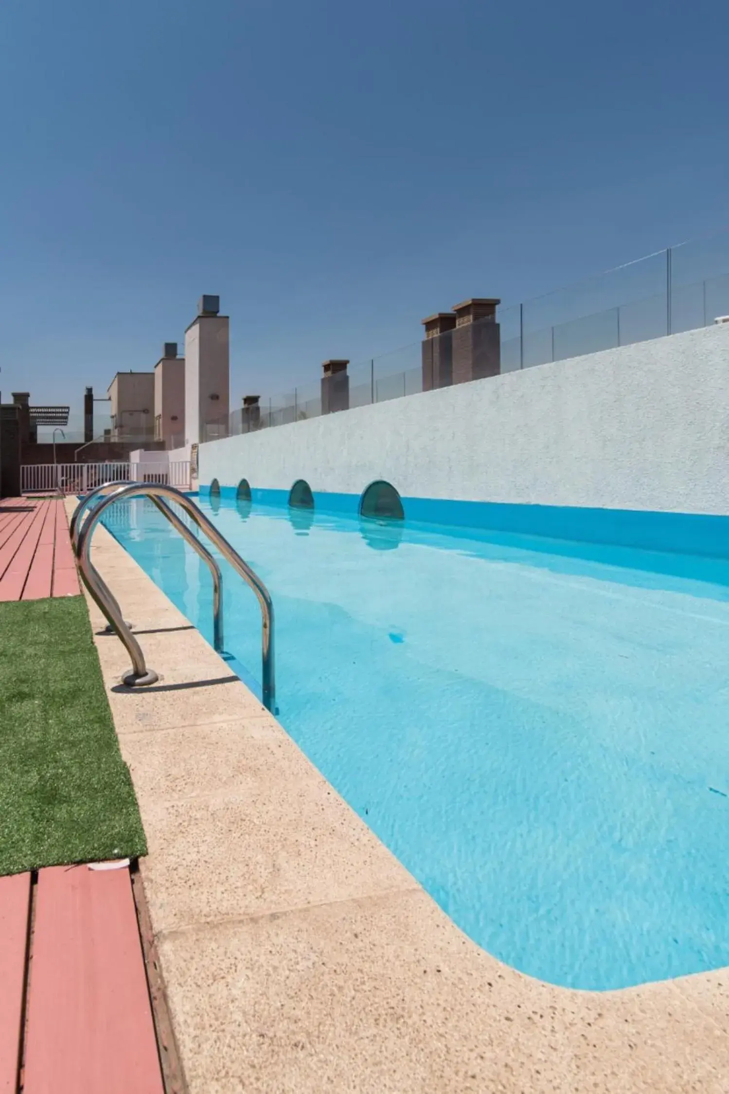 Day, Swimming Pool in VR Suite Santiago