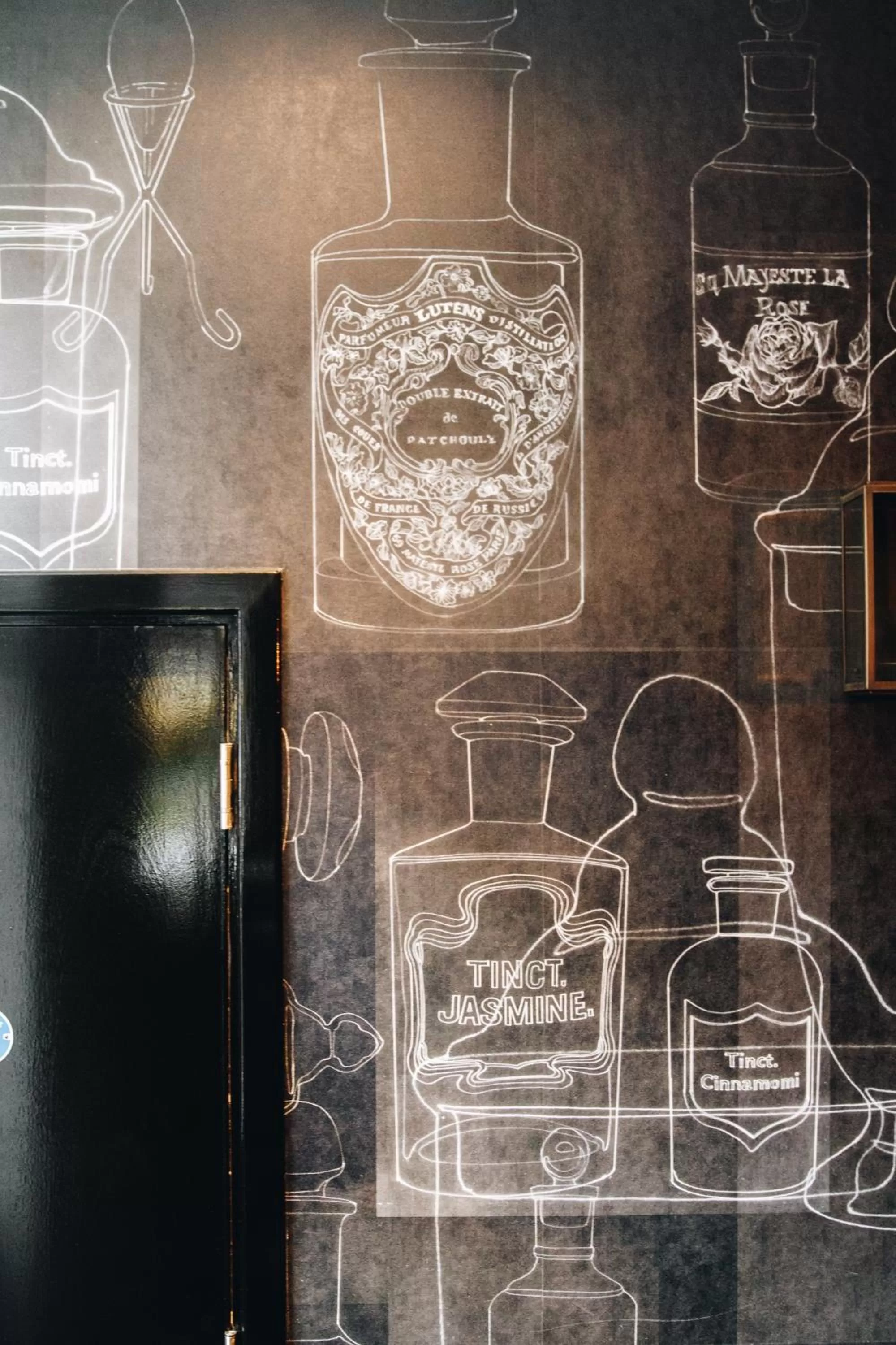 Decorative detail in Camden Enterprise Hotel