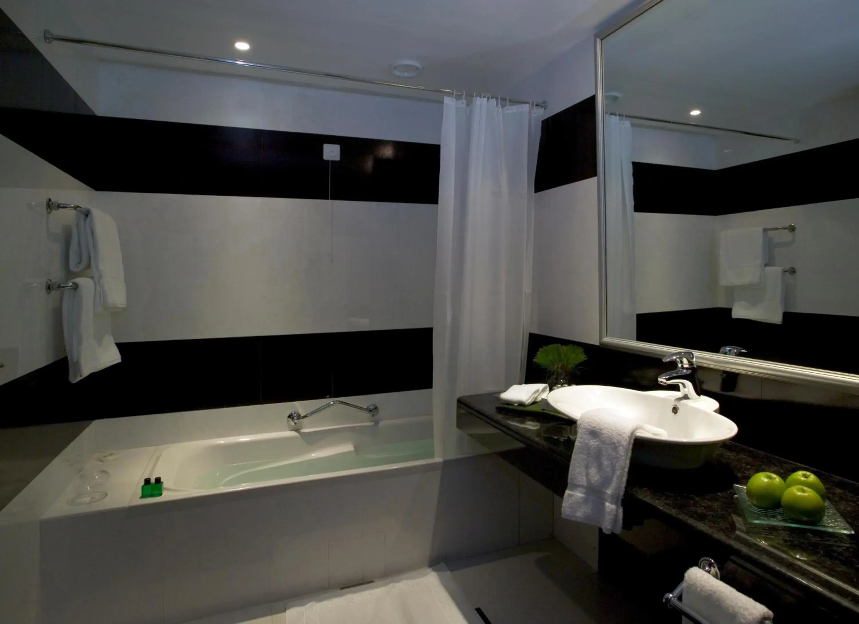 Bathroom in Pestana Carlton Madeira Ocean Resort Hotel
