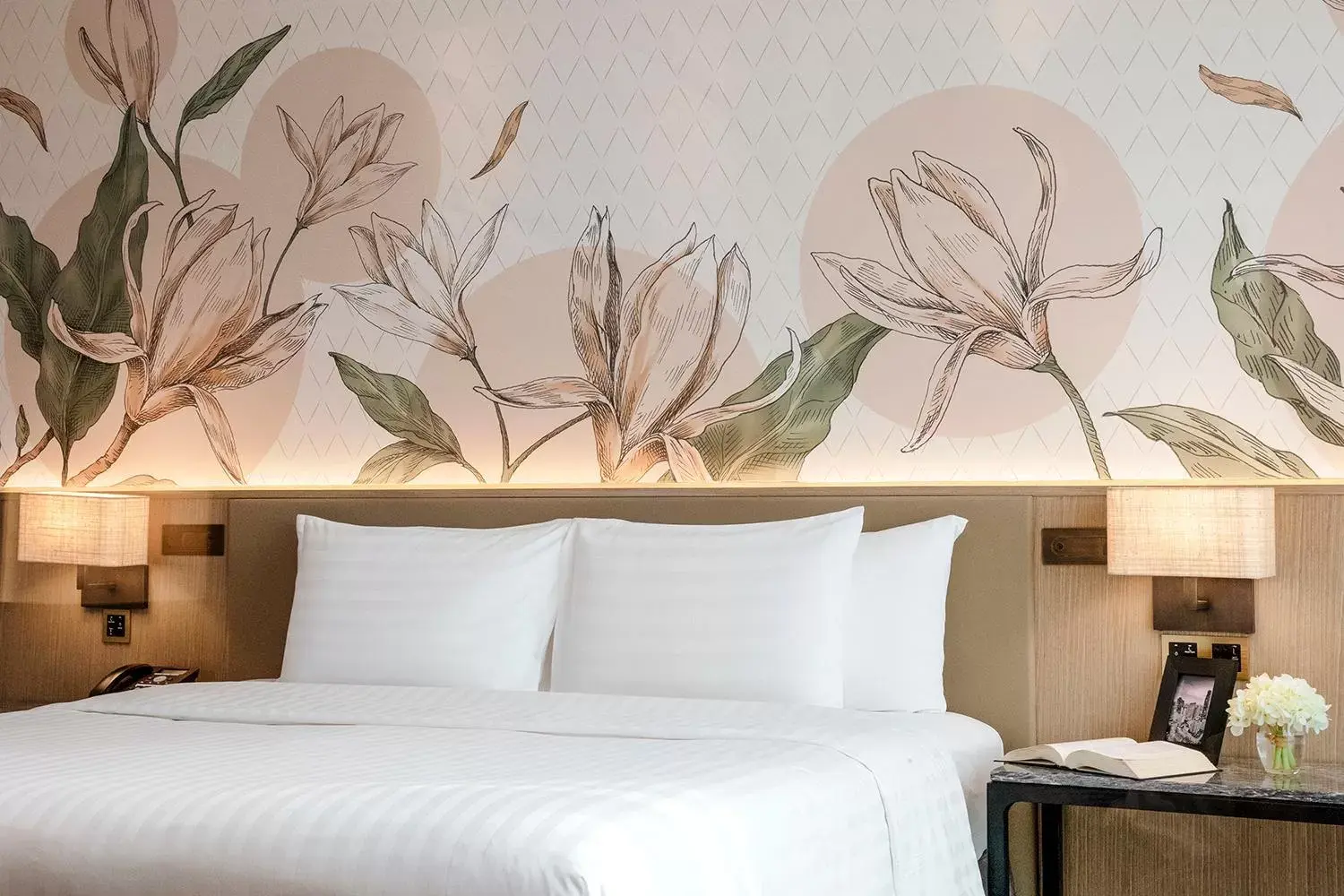 Bedroom, Bed in Sivatel Bangkok Hotel