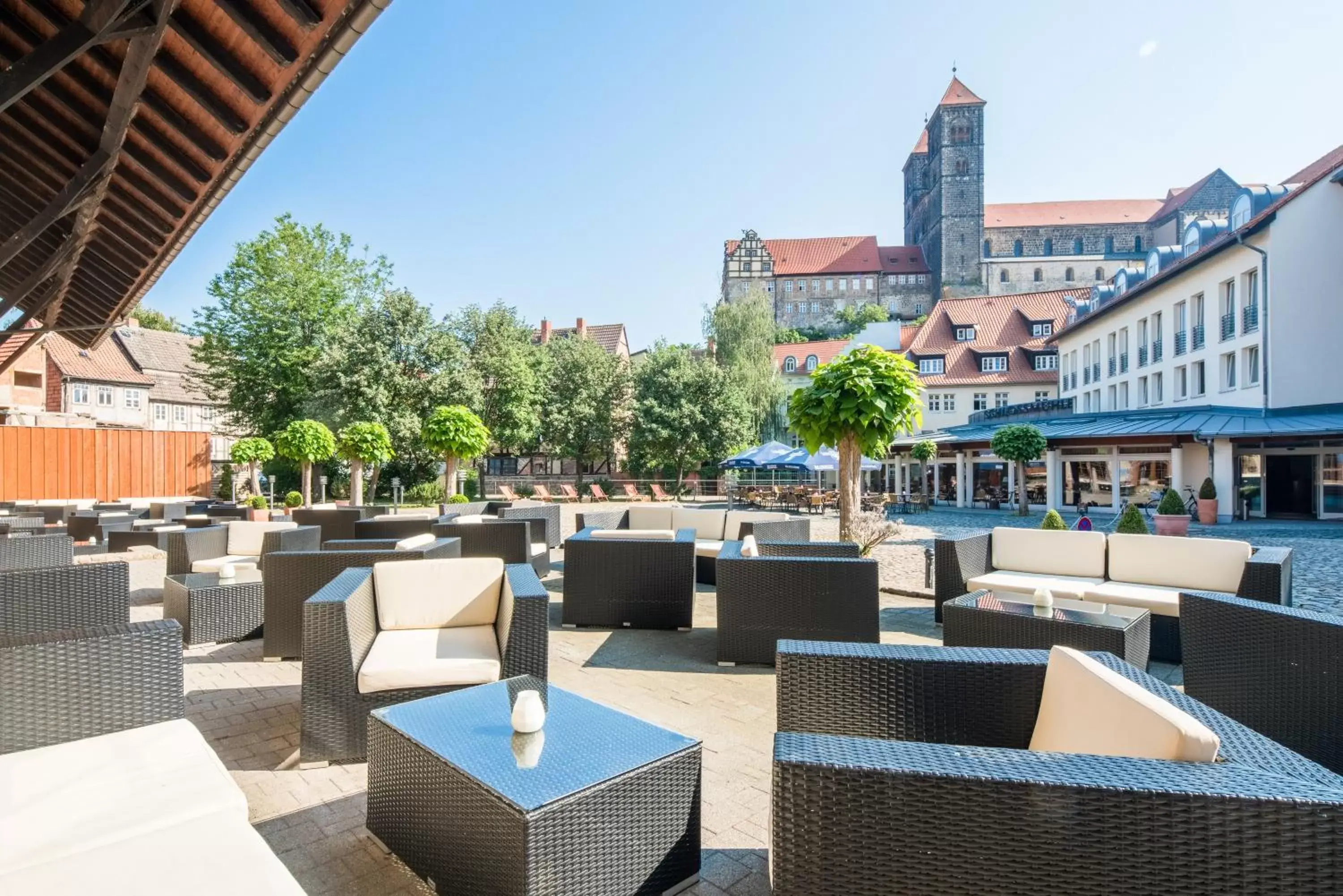 Patio, Restaurant/Places to Eat in Best Western Hotel Schlossmühle Quedlinburg