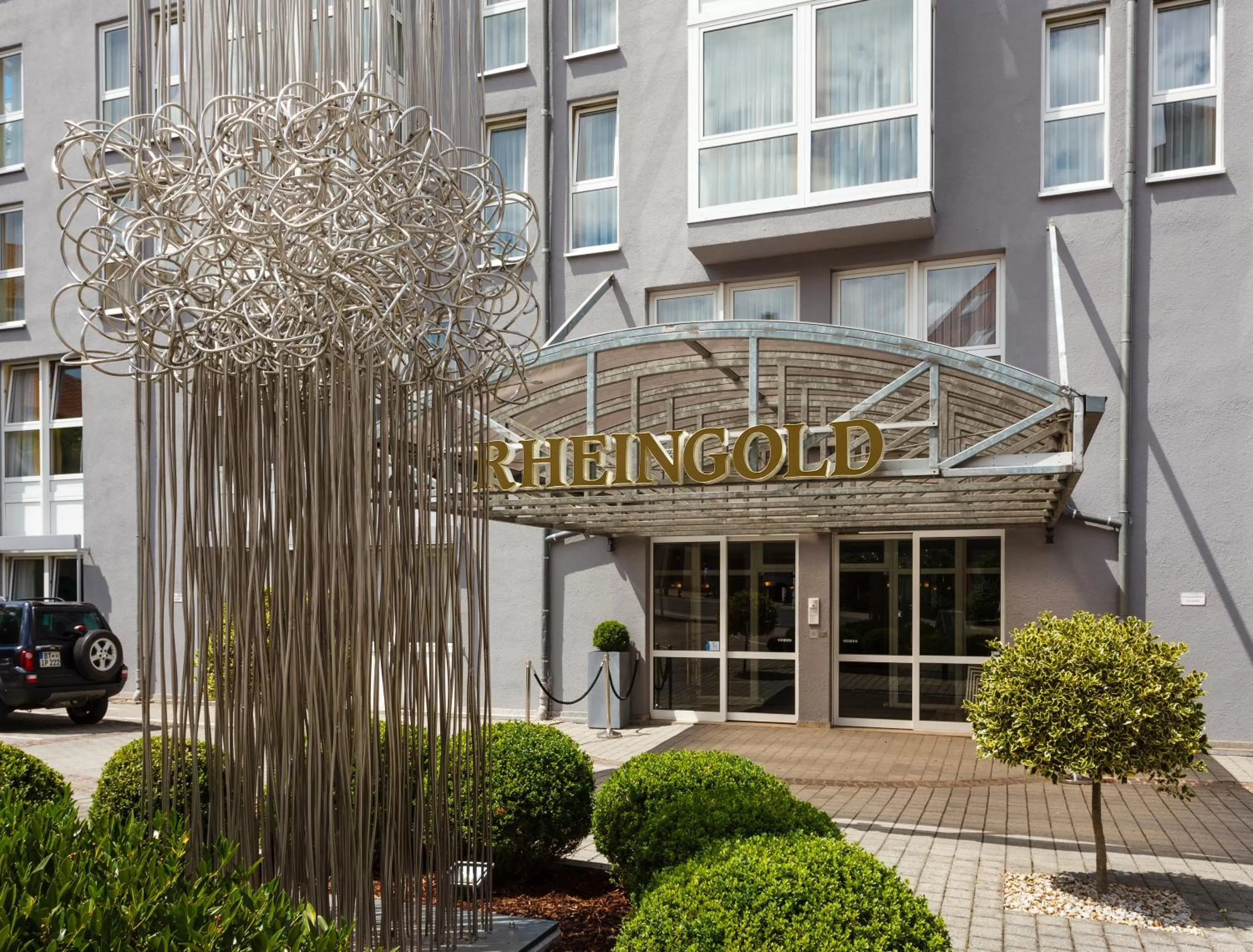 Facade/entrance in Hotel Rheingold