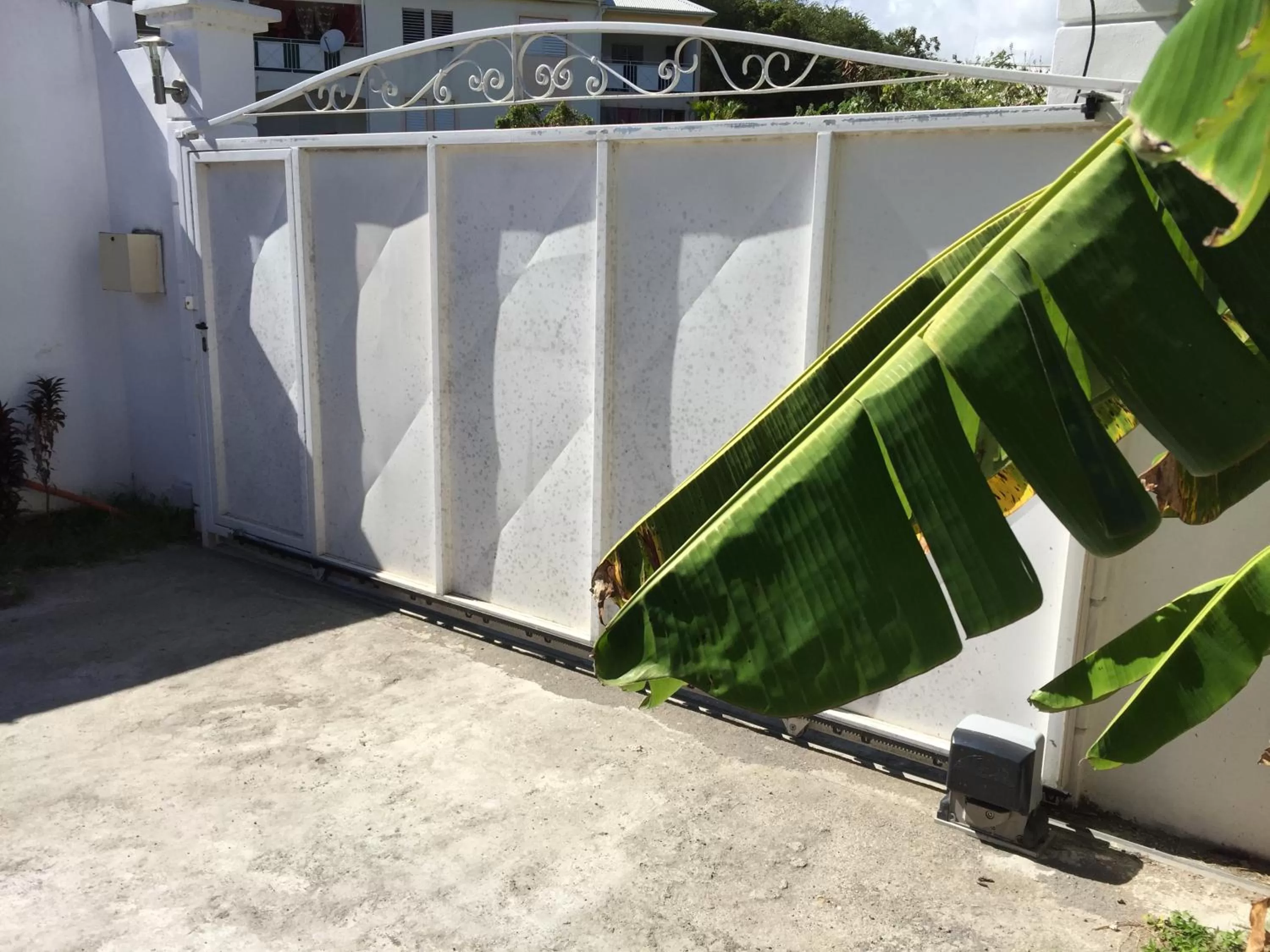 Facade/entrance in Le Saint Georges