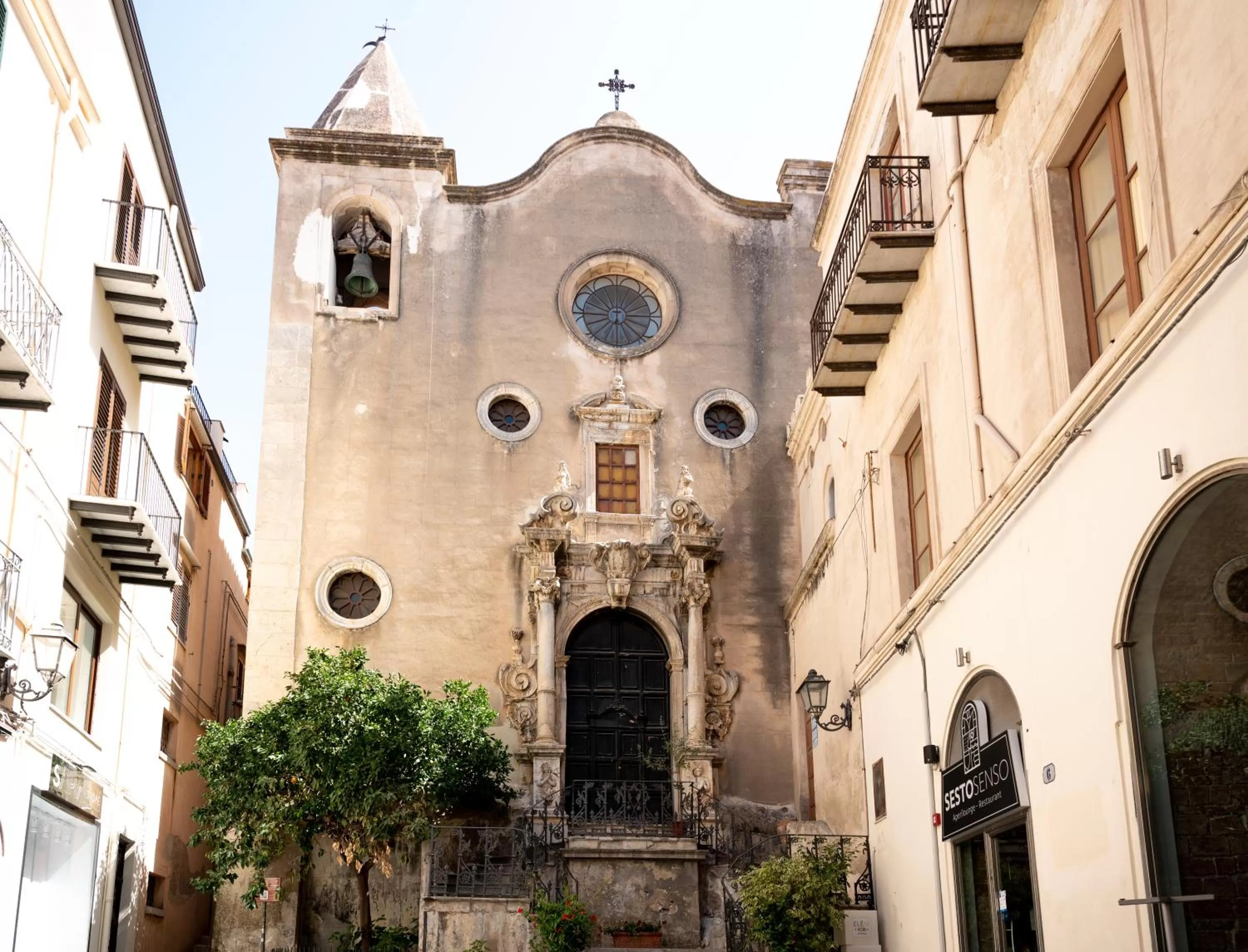 Nearby landmark in BM SUITES CEFALU