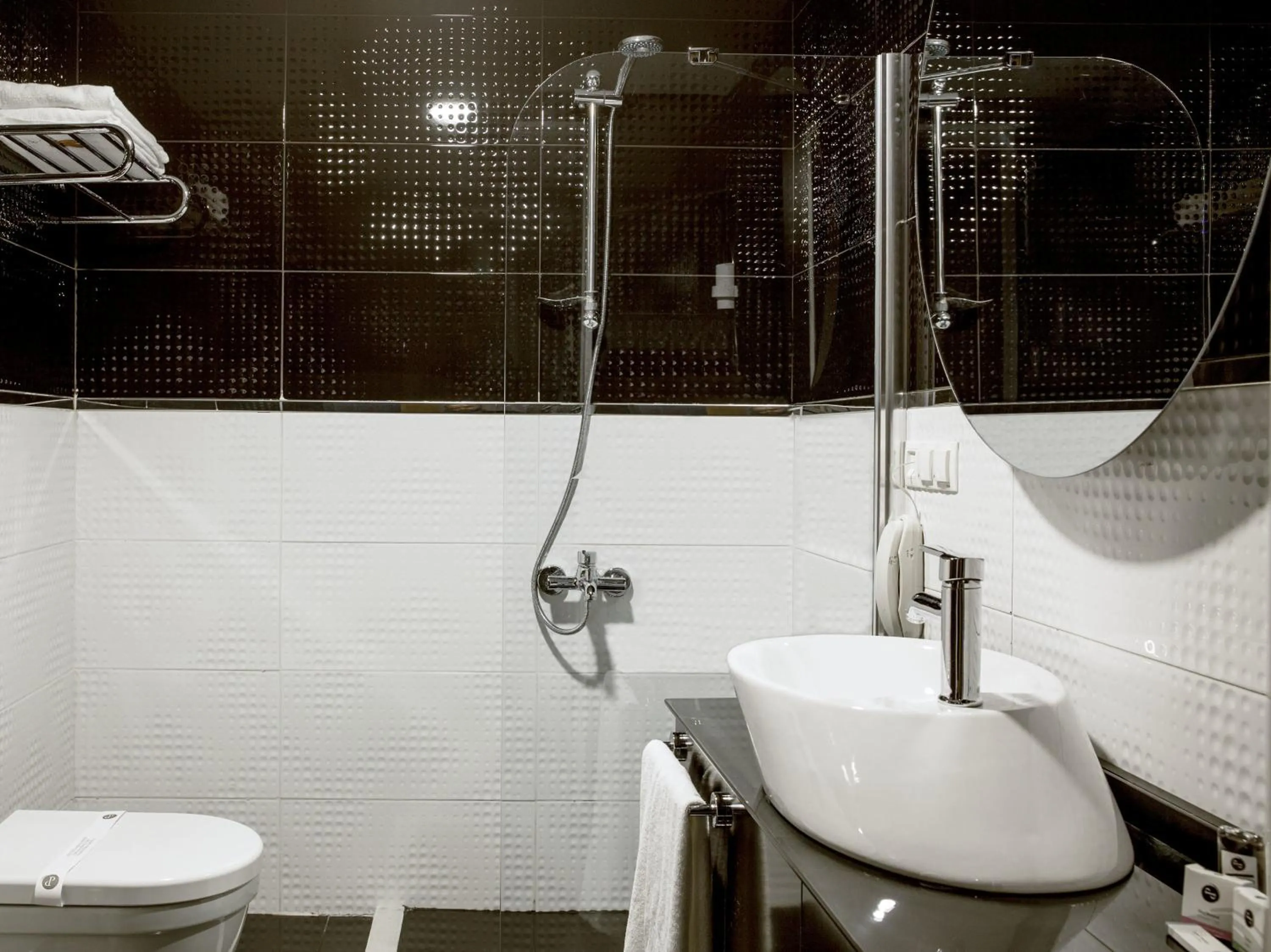 Economy Room without No View in Pasaport Pier Hotel