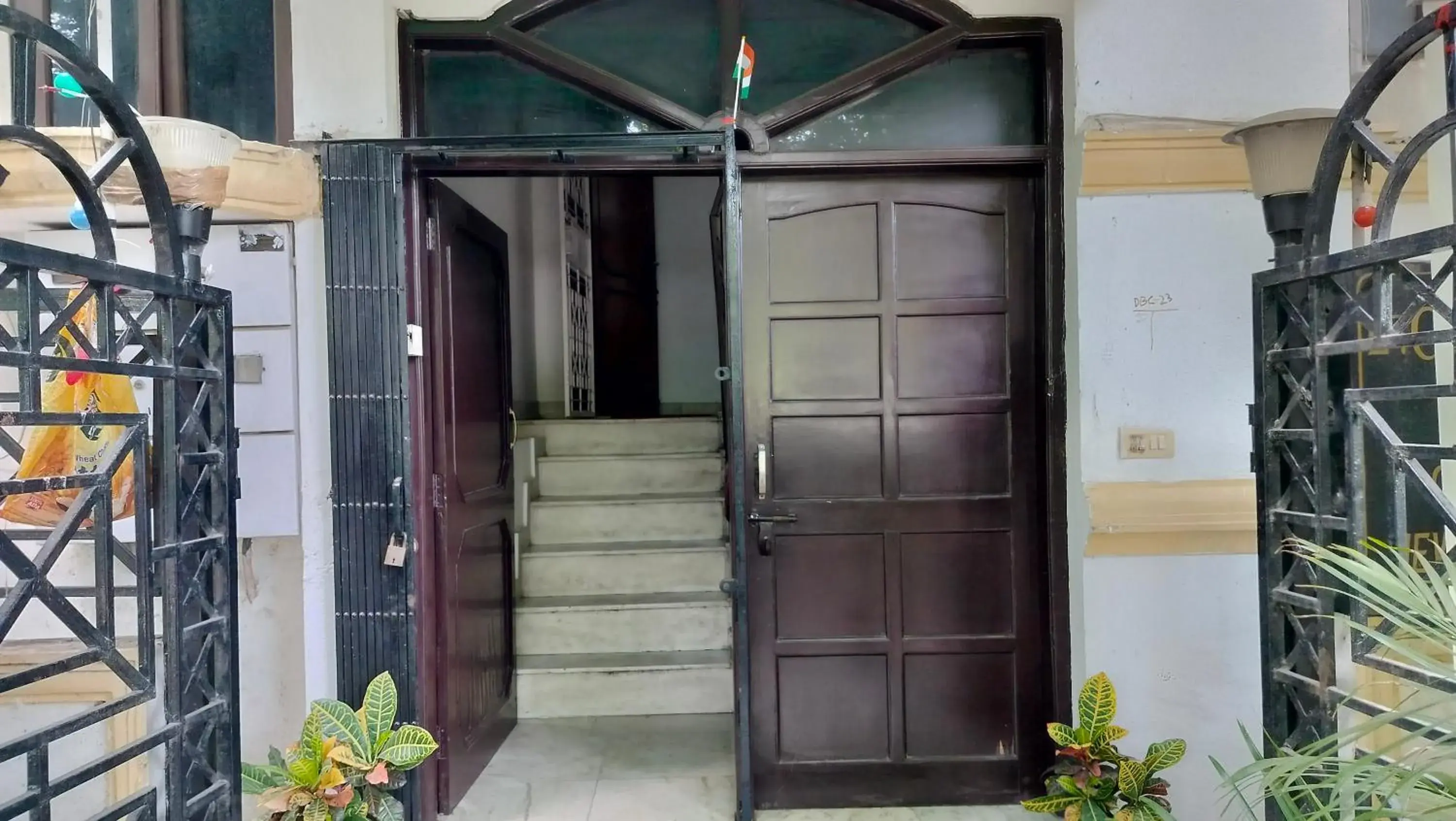 Facade/entrance in Jay Jagannath