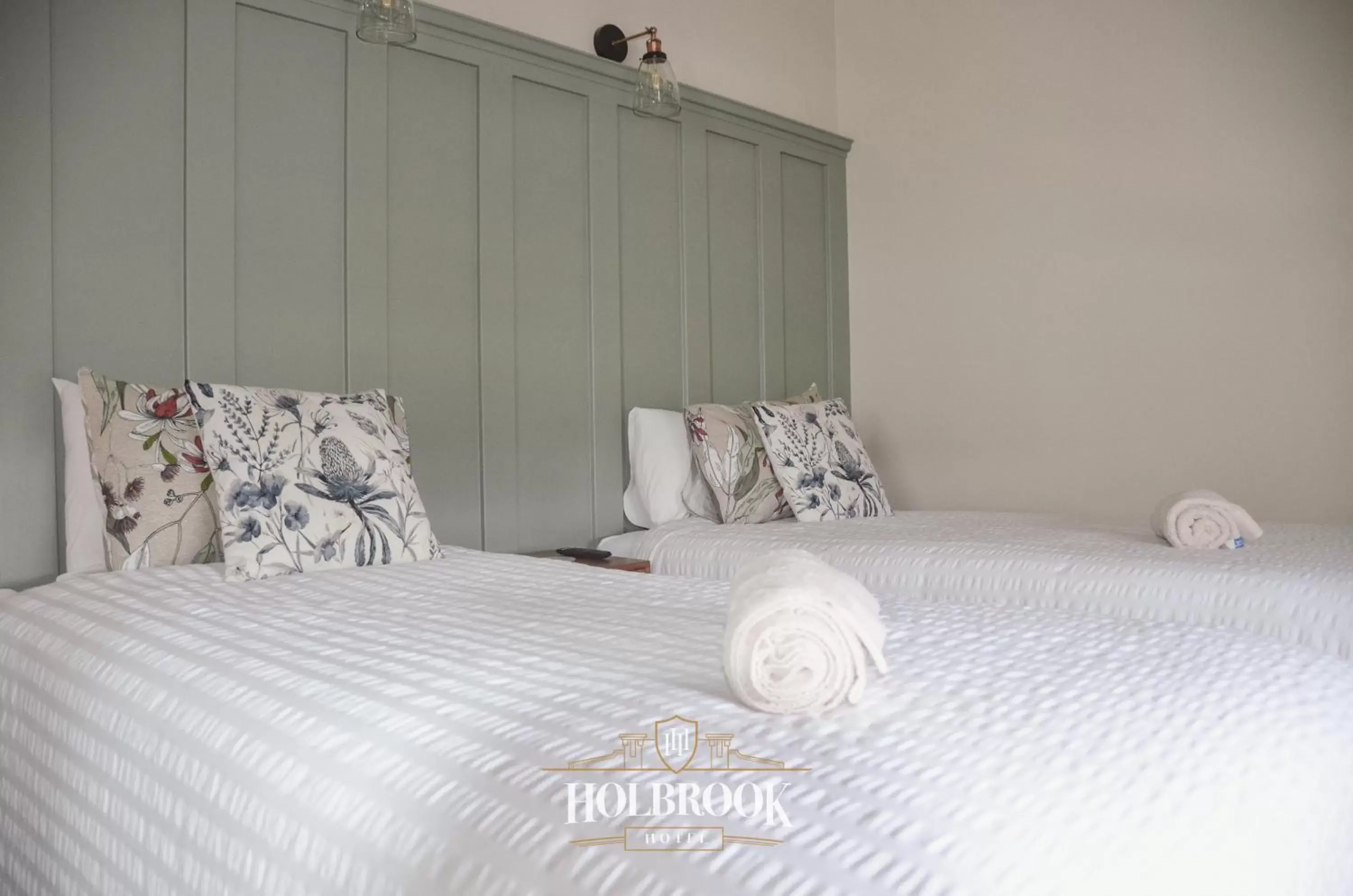 Twin Room in Holbrook Hotel Twin Room in Holbrook Hotel