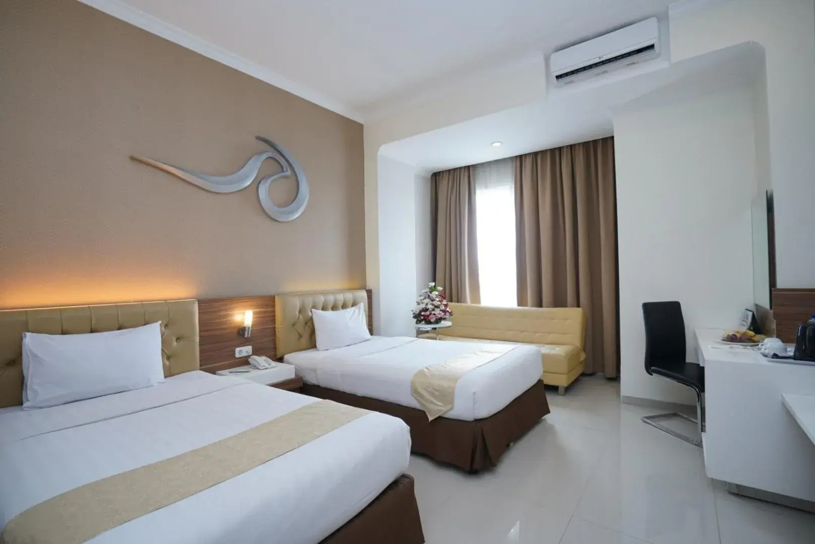 Bed in Lorin Sentul Hotel Bed in Lorin Sentul Hotel