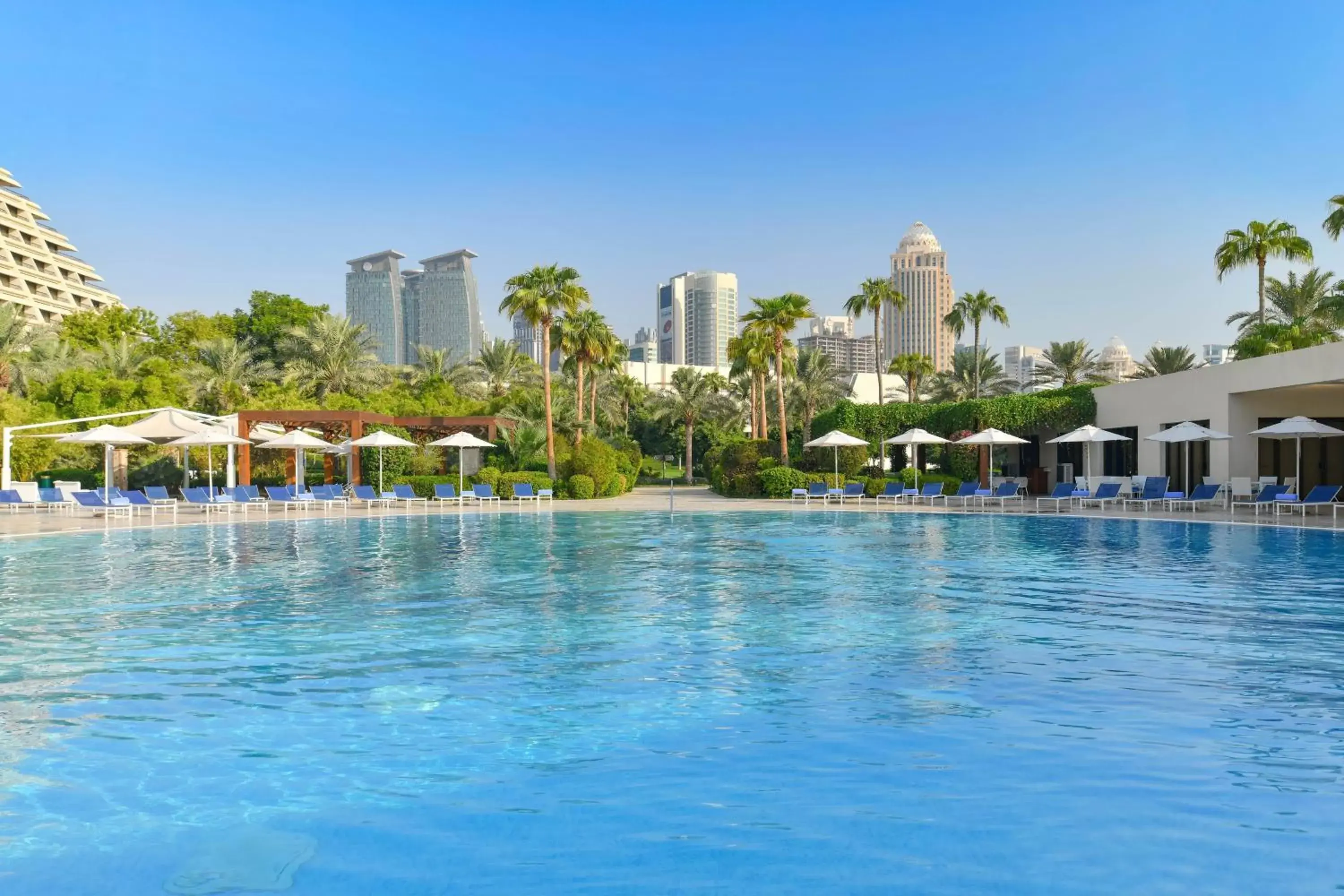 Swimming Pool in Sheraton Grand Doha Resort & Convention Hotel