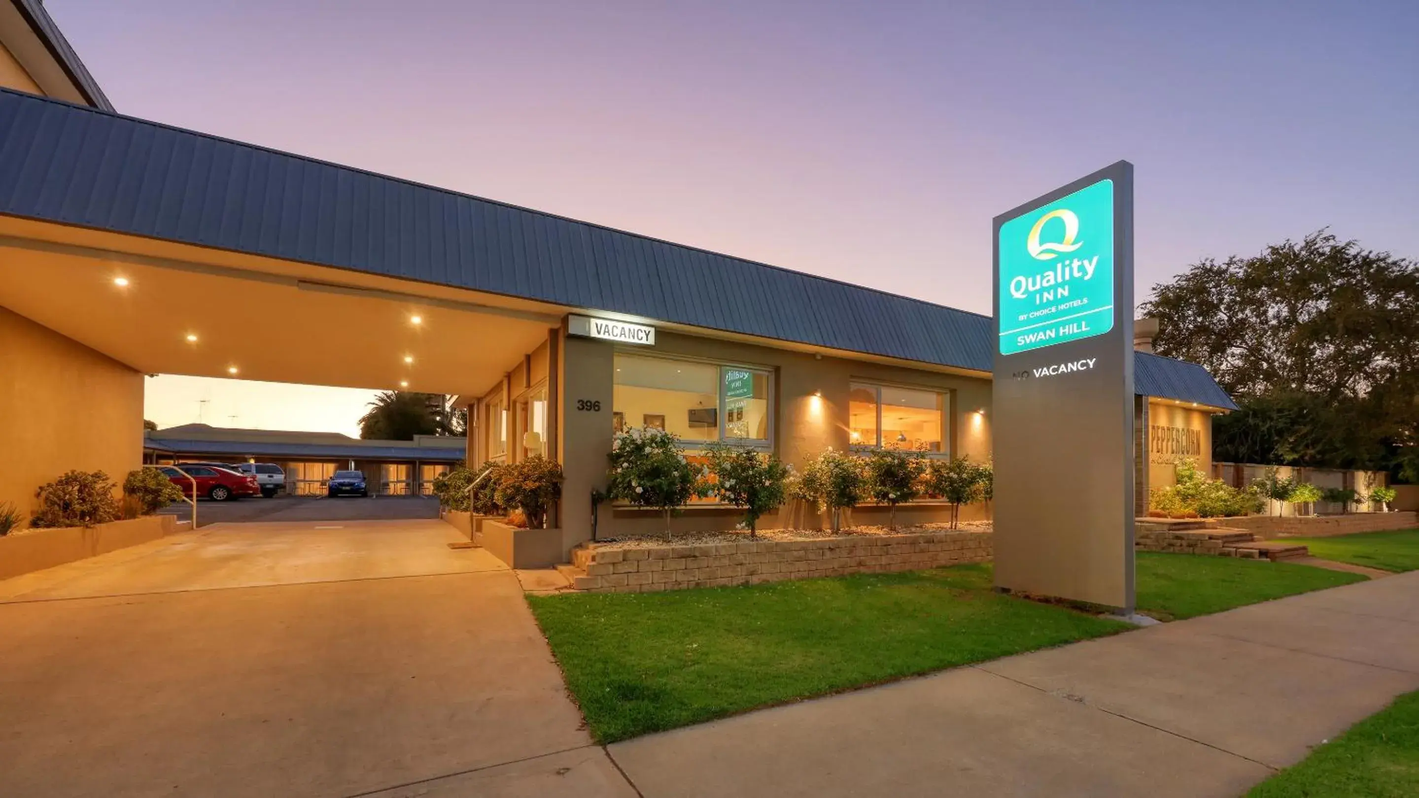 Property building in Quality Inn Swan Hill Property building in Quality Inn Swan Hill