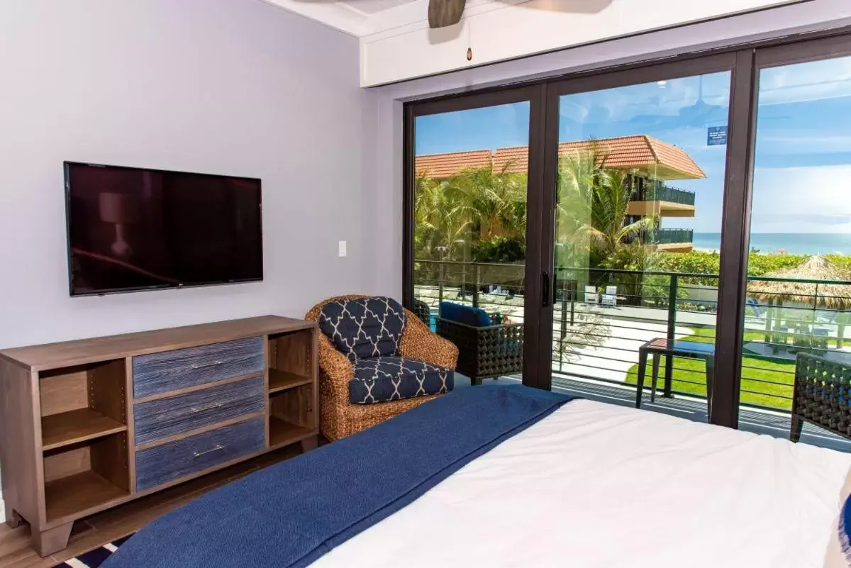 Bed in Anna Maria Beach Resort