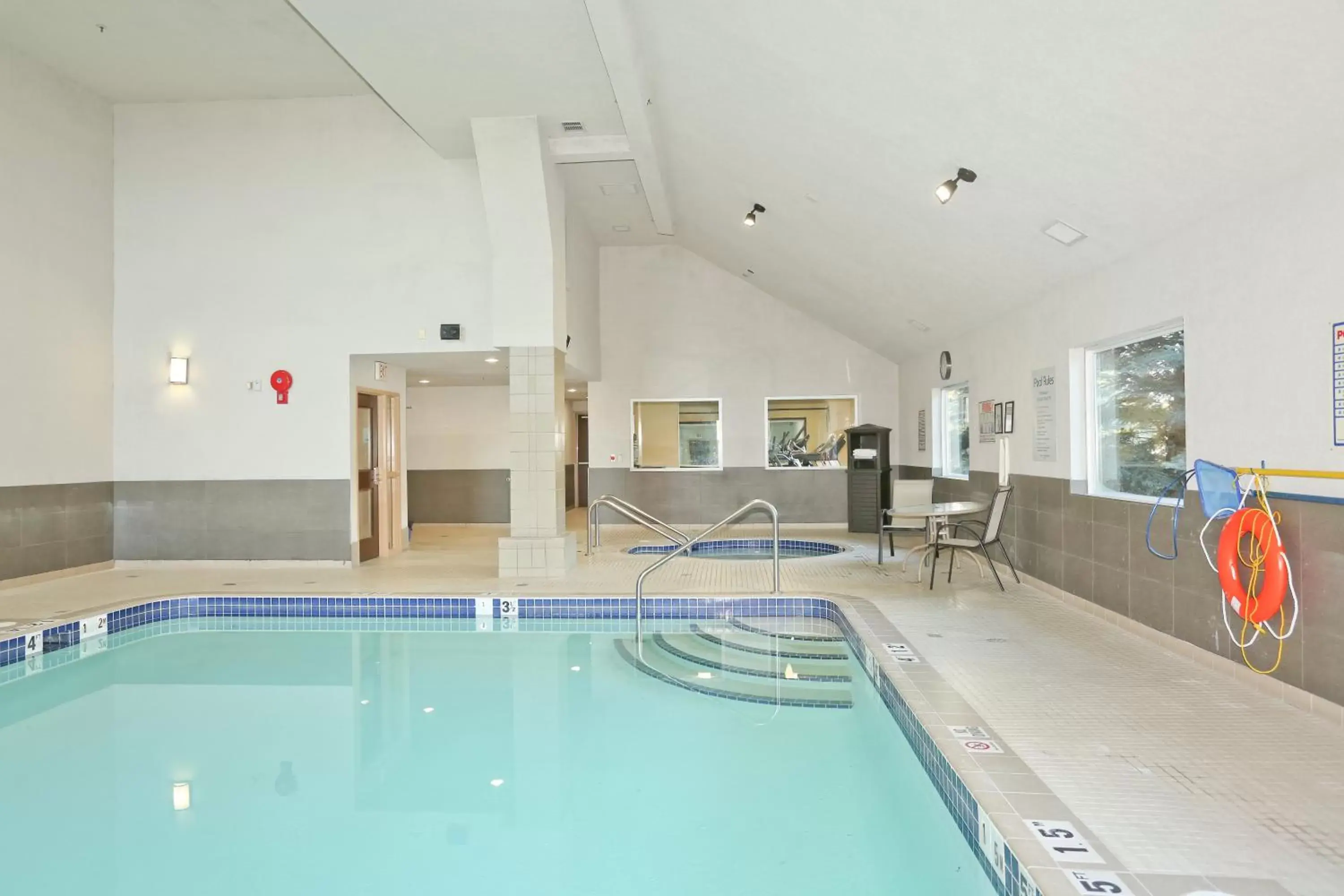 Swimming Pool in Holiday Inn Express Hotel & Suites Vernon, an IHG Hotel