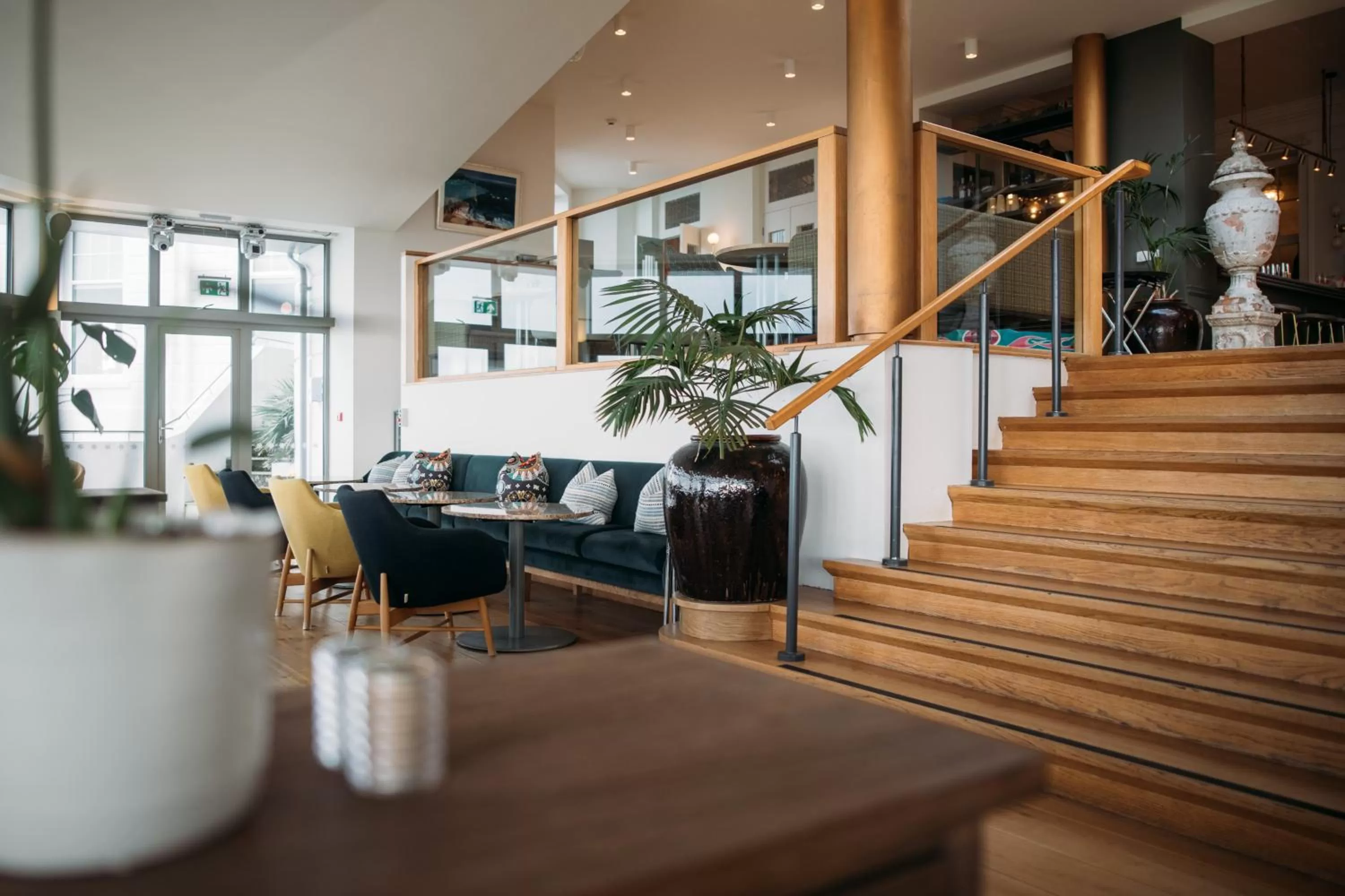 Restaurant/places to eat in Polurrian on the Lizard