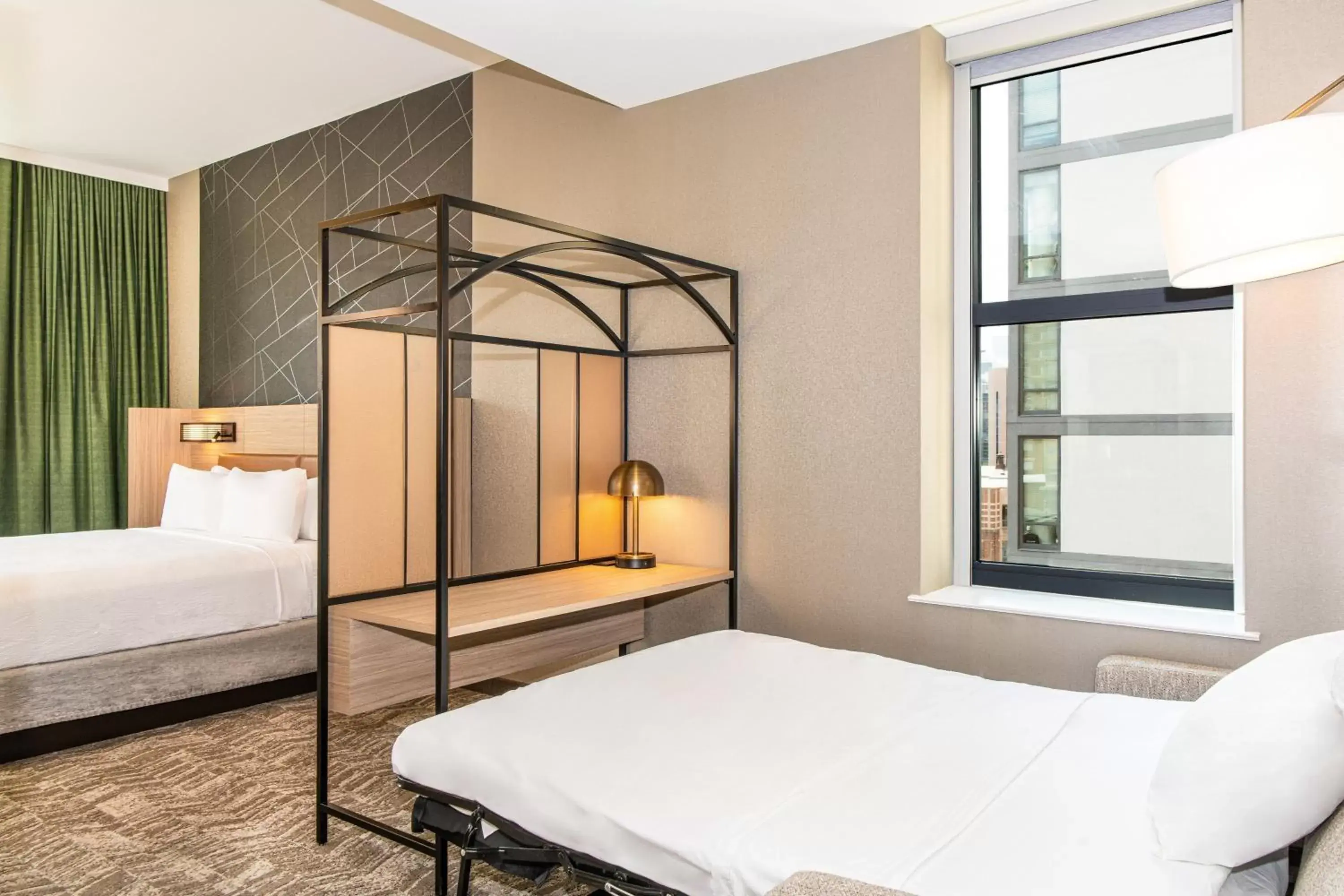 Bedroom, Bed in SpringHill Suites by Marriott Baltimore Downtown Convention Center Area