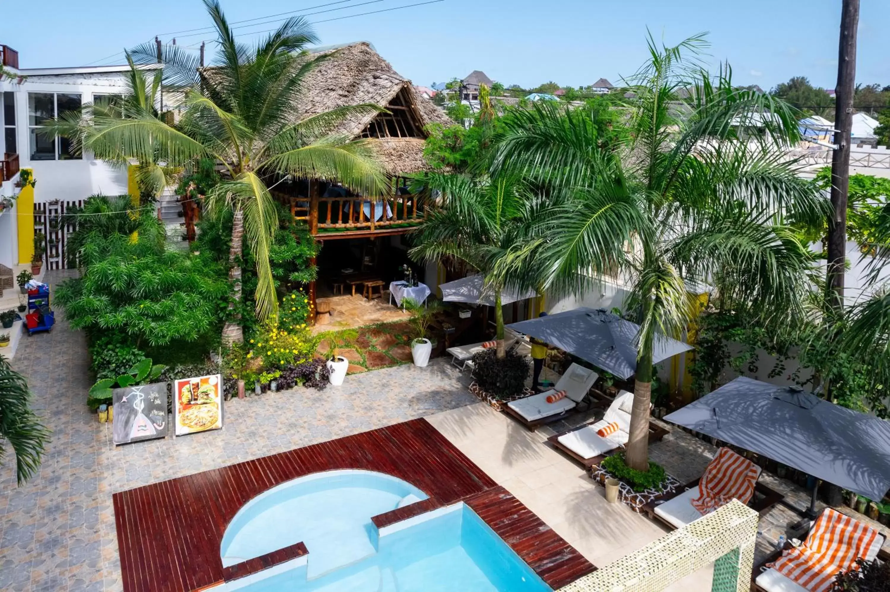 Restaurant/places to eat, Pool View in Canary Nungwi Hotel & Free SPA