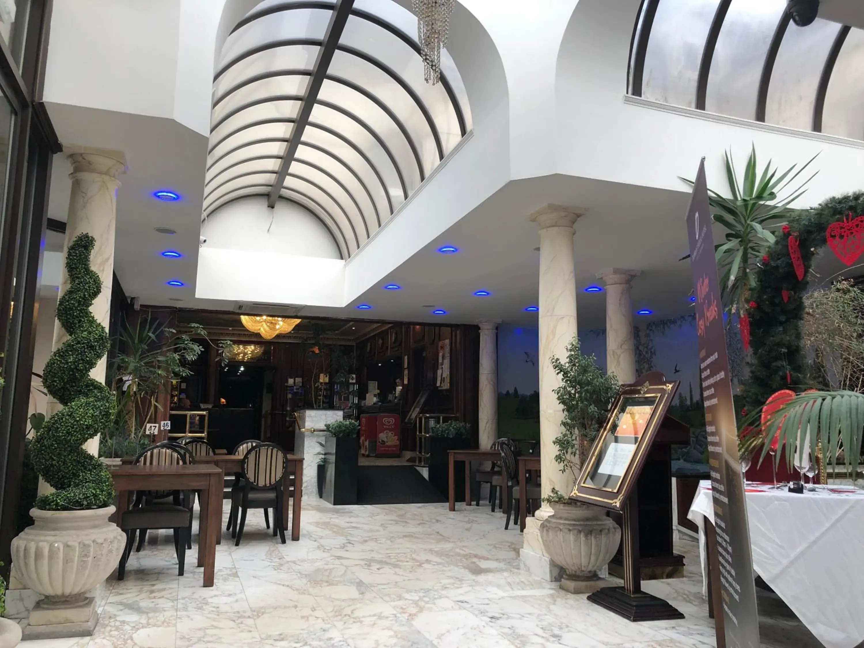 Lobby or reception in Durrant House Hotel