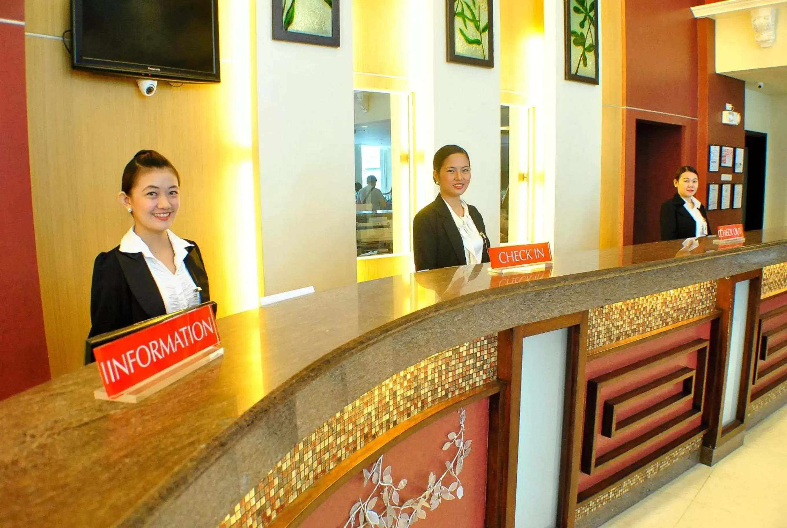 Staff, Lobby/Reception in Hotel Elizabeth Cebu