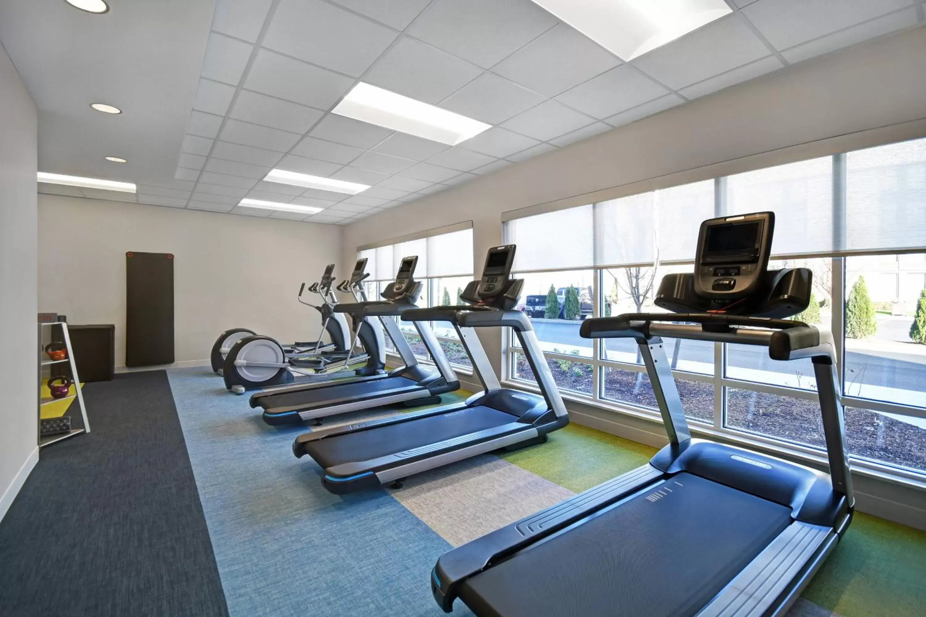 Fitness centre/facilities, Fitness Center/Facilities in TownePlace Suites by Marriott Fall River Westport
