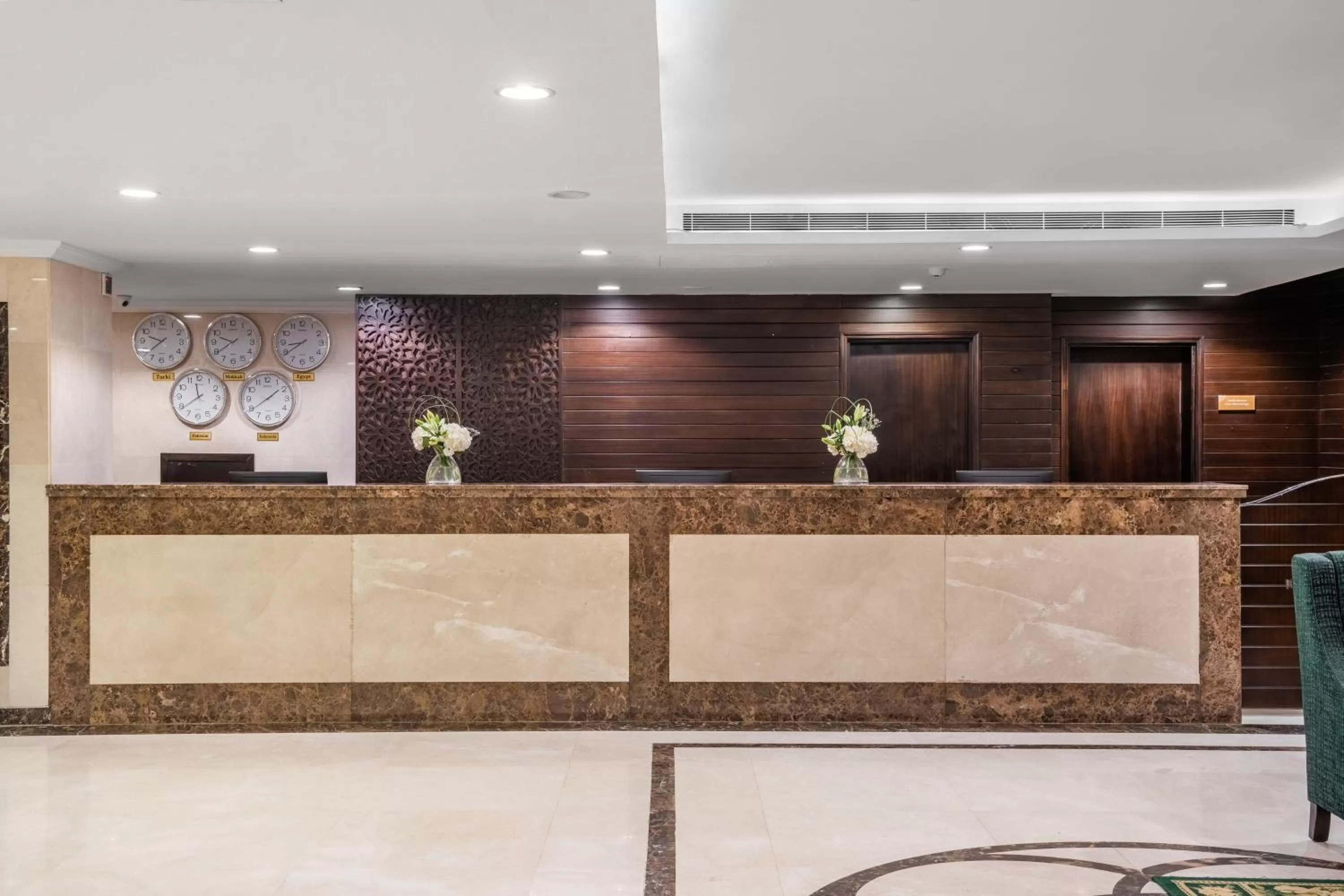 Lobby or reception in Taiba Front Hotel
