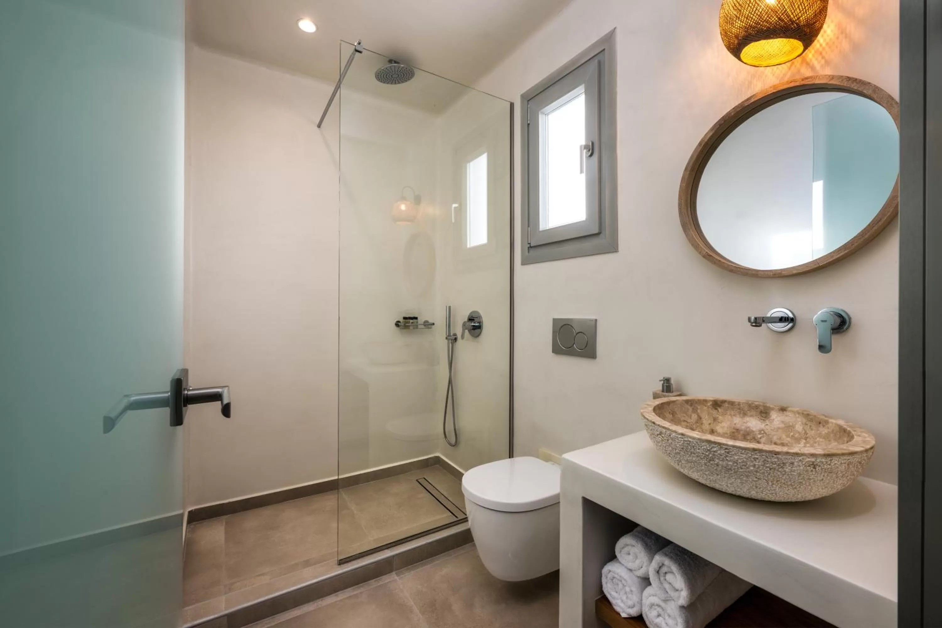 Bathroom in Hill Suites