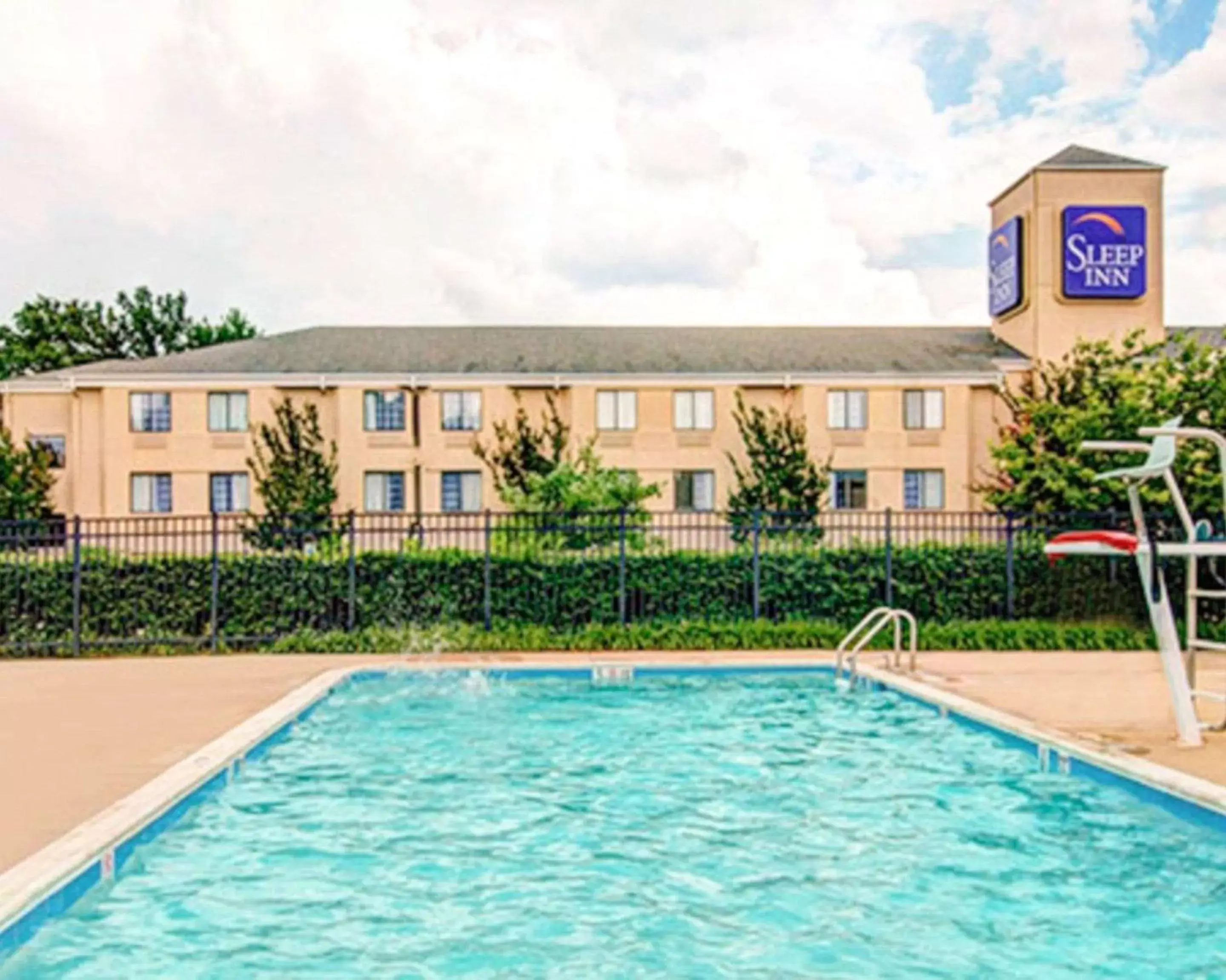 On site, Swimming Pool in Sleep Inn Rockville