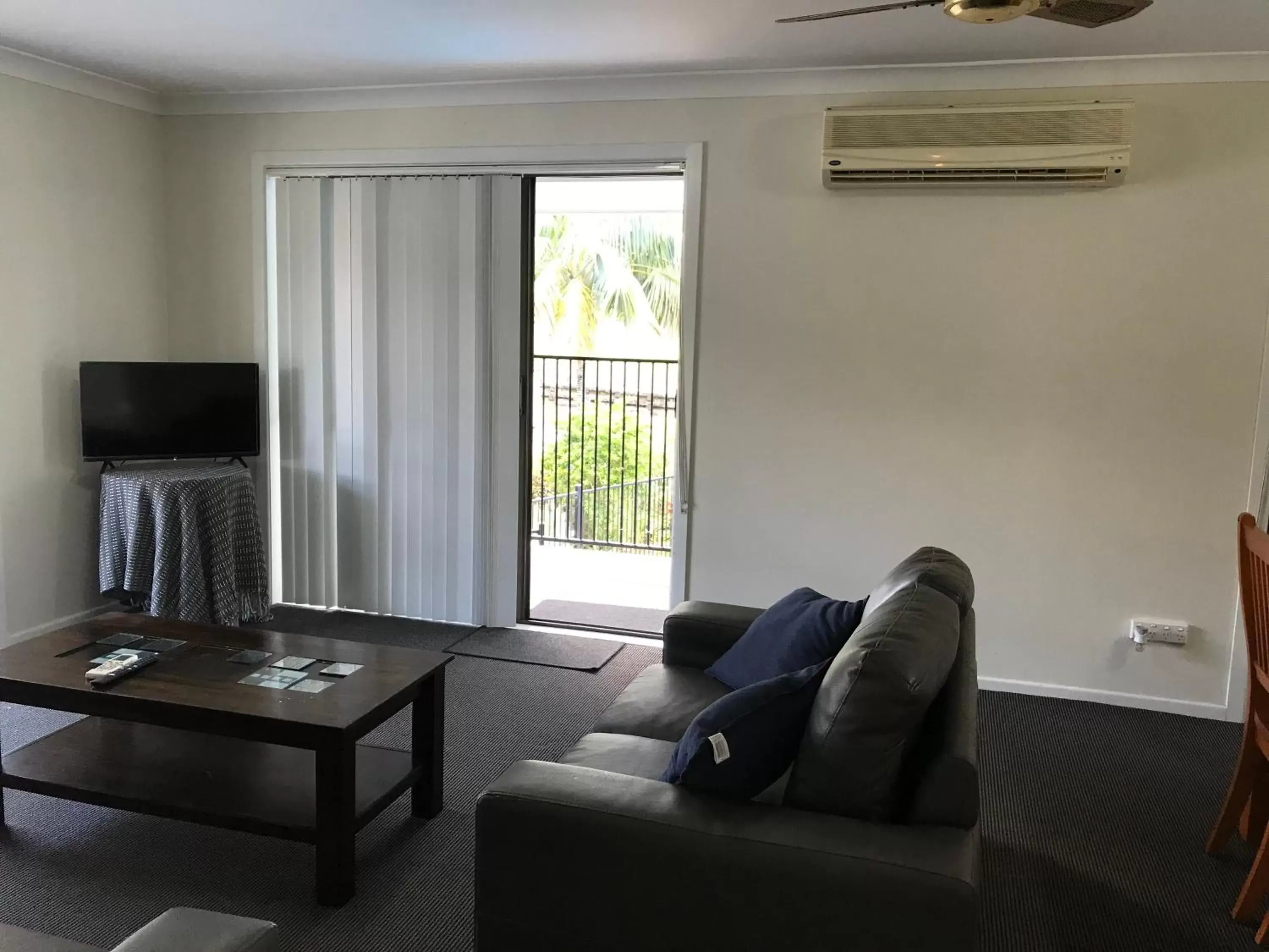 Seating Area in Coffs Shearwater Motel