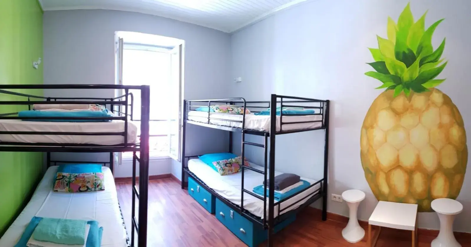 Bedroom, Bunk Bed in Meyerbeer Beach