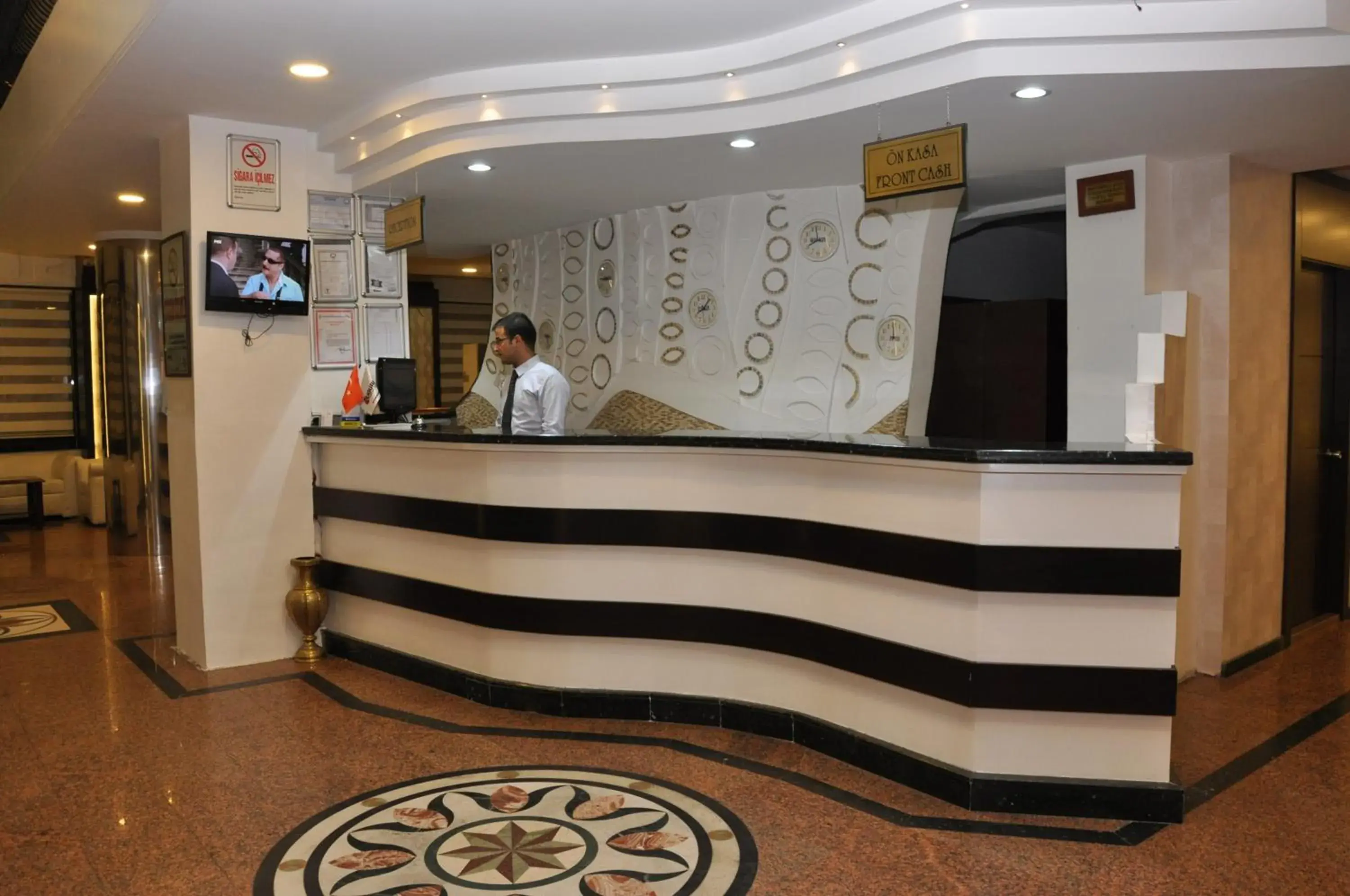 Lobby or reception, Lobby/Reception in Buyuk Velic Hotel