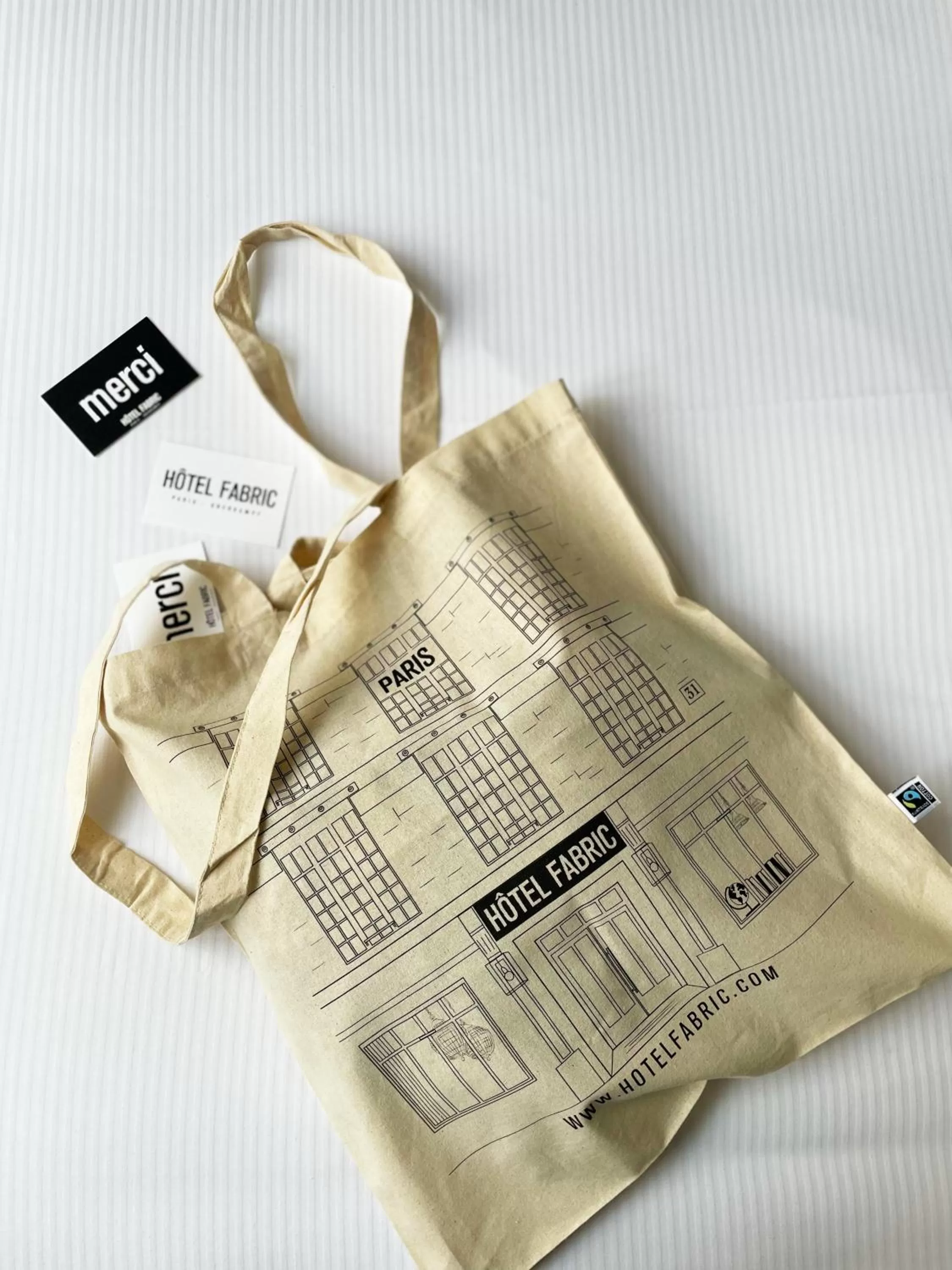 Bed in Hôtel Fabric