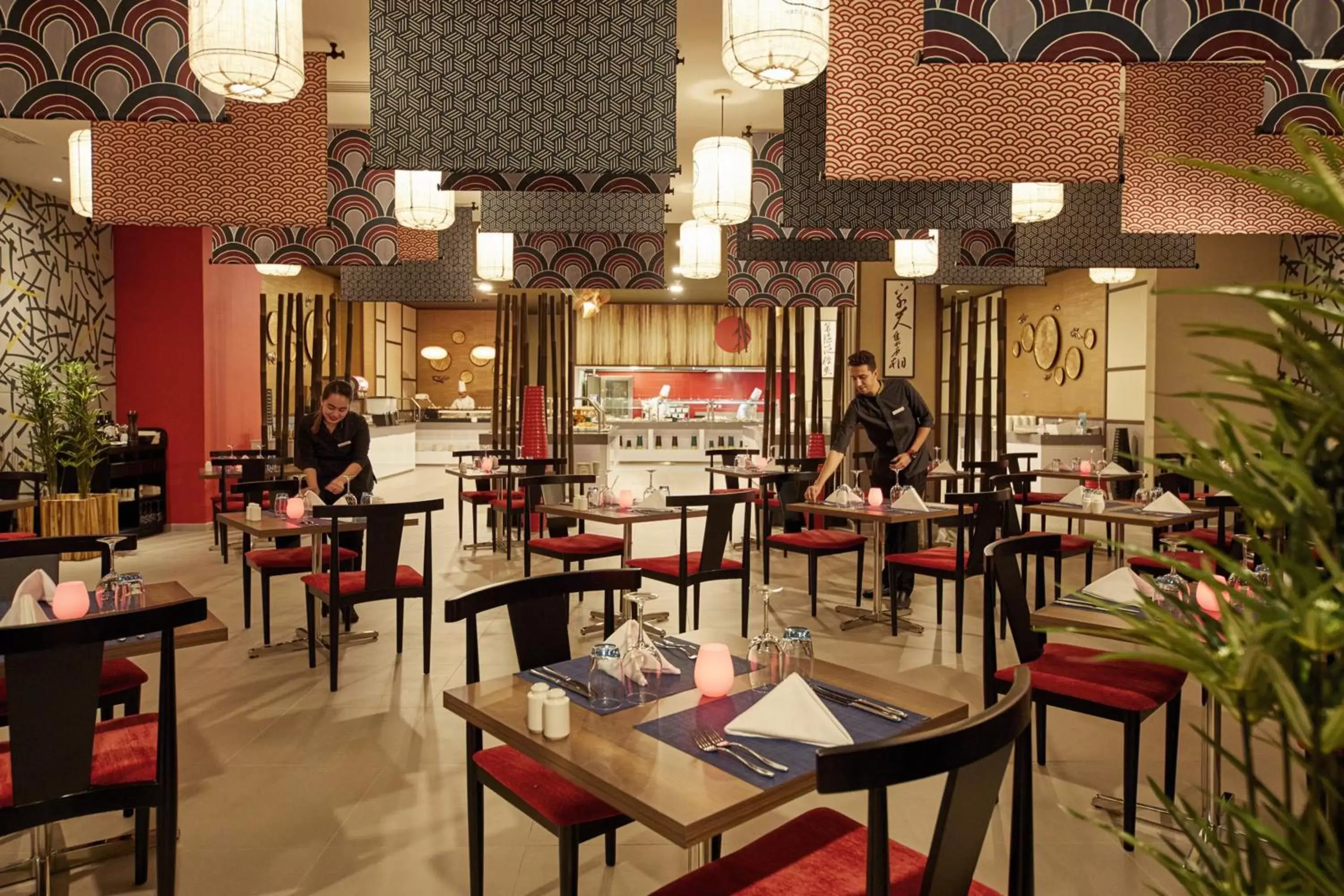 Restaurant/Places to Eat in Riu Dubai Beach Resort - All Inclusive