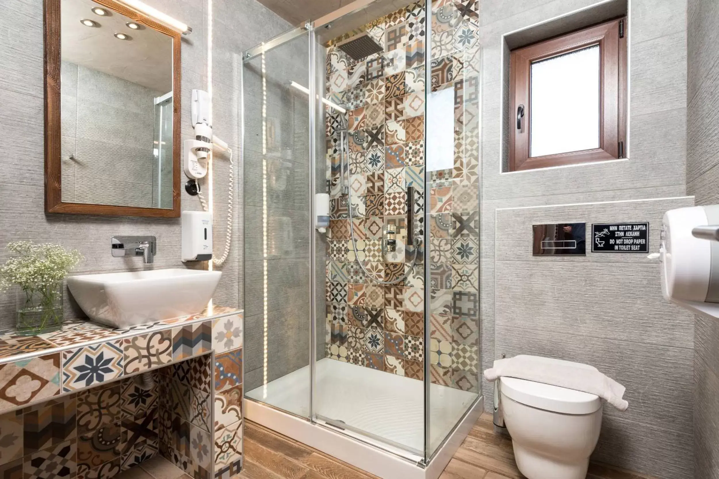 Shower, Bathroom in Tsikeli Boutique Hotel Meteora - Adults Friendly