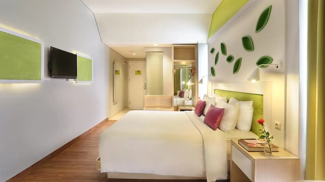 Bed, Seating Area in Shakti Hotel Bandung