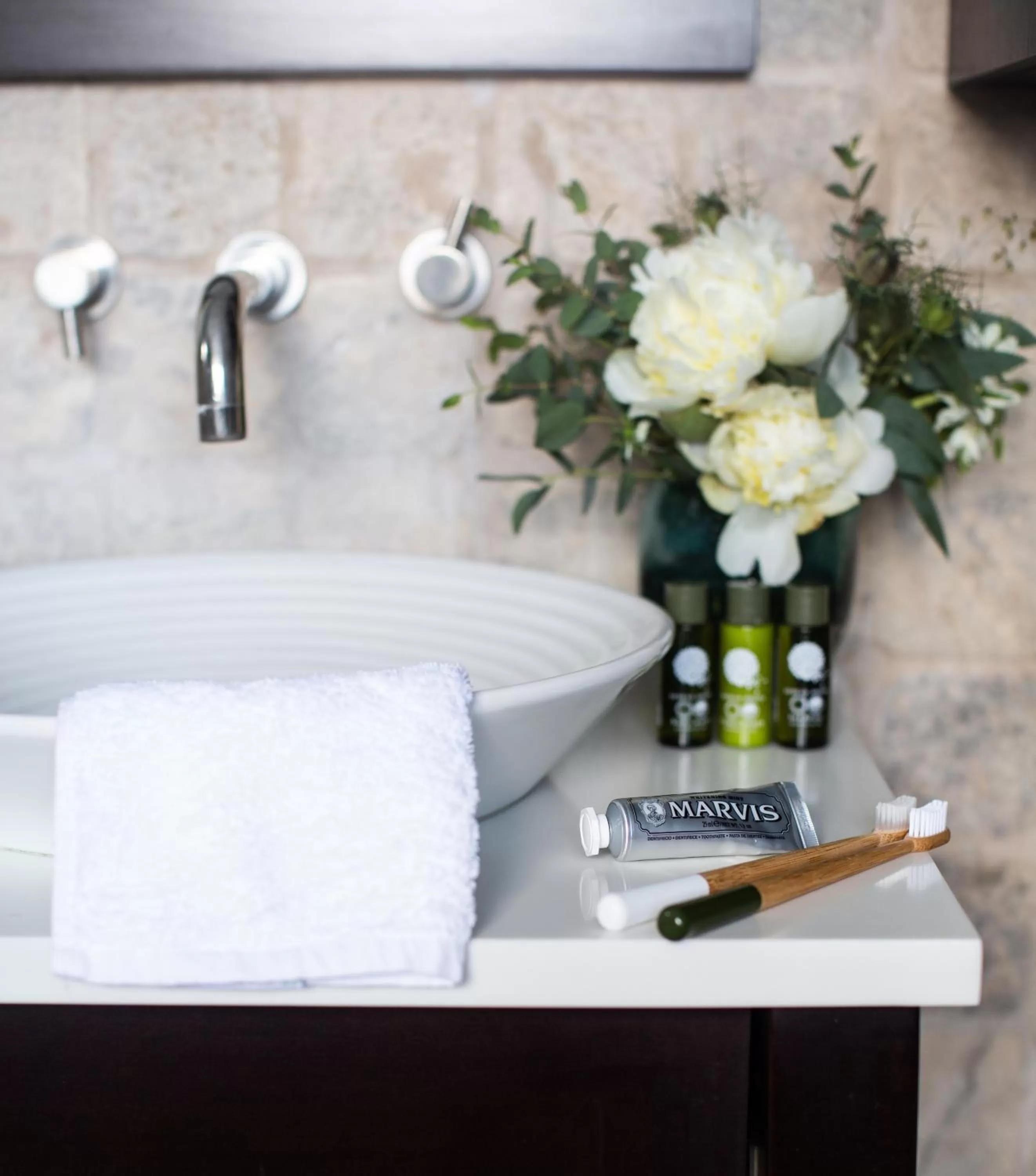 Bathroom in Hogarths