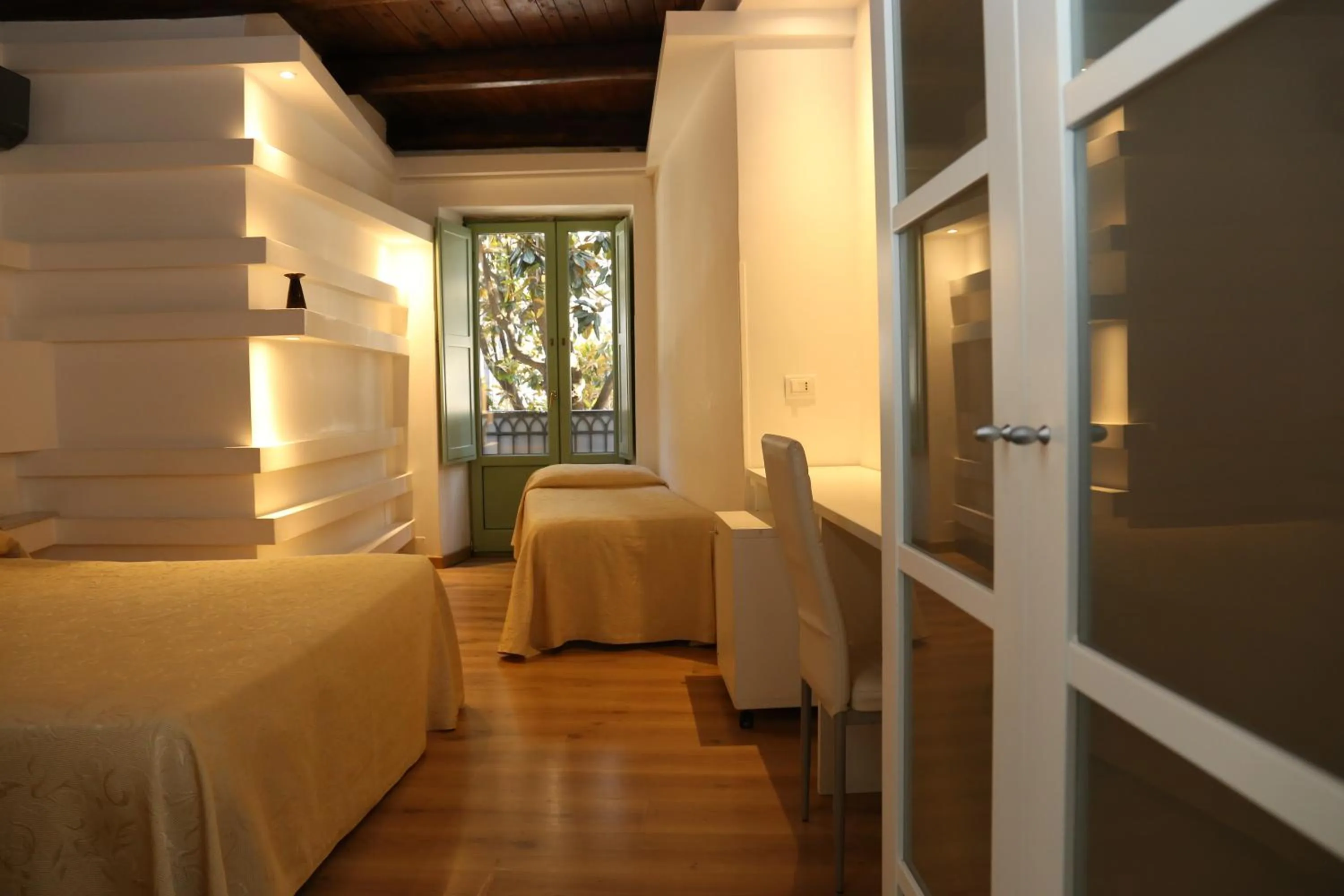 City view, Bed in Albergo Del Centro Storico