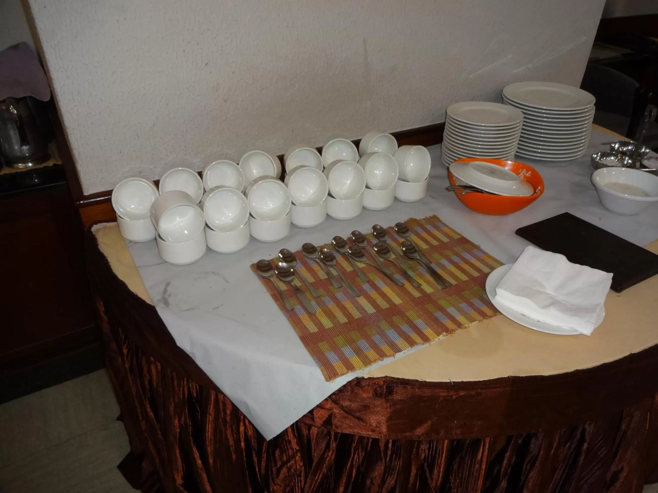 Food and drinks in Keys Select by Lemon Tree Hotels, Malabar Gate, Kozhikode