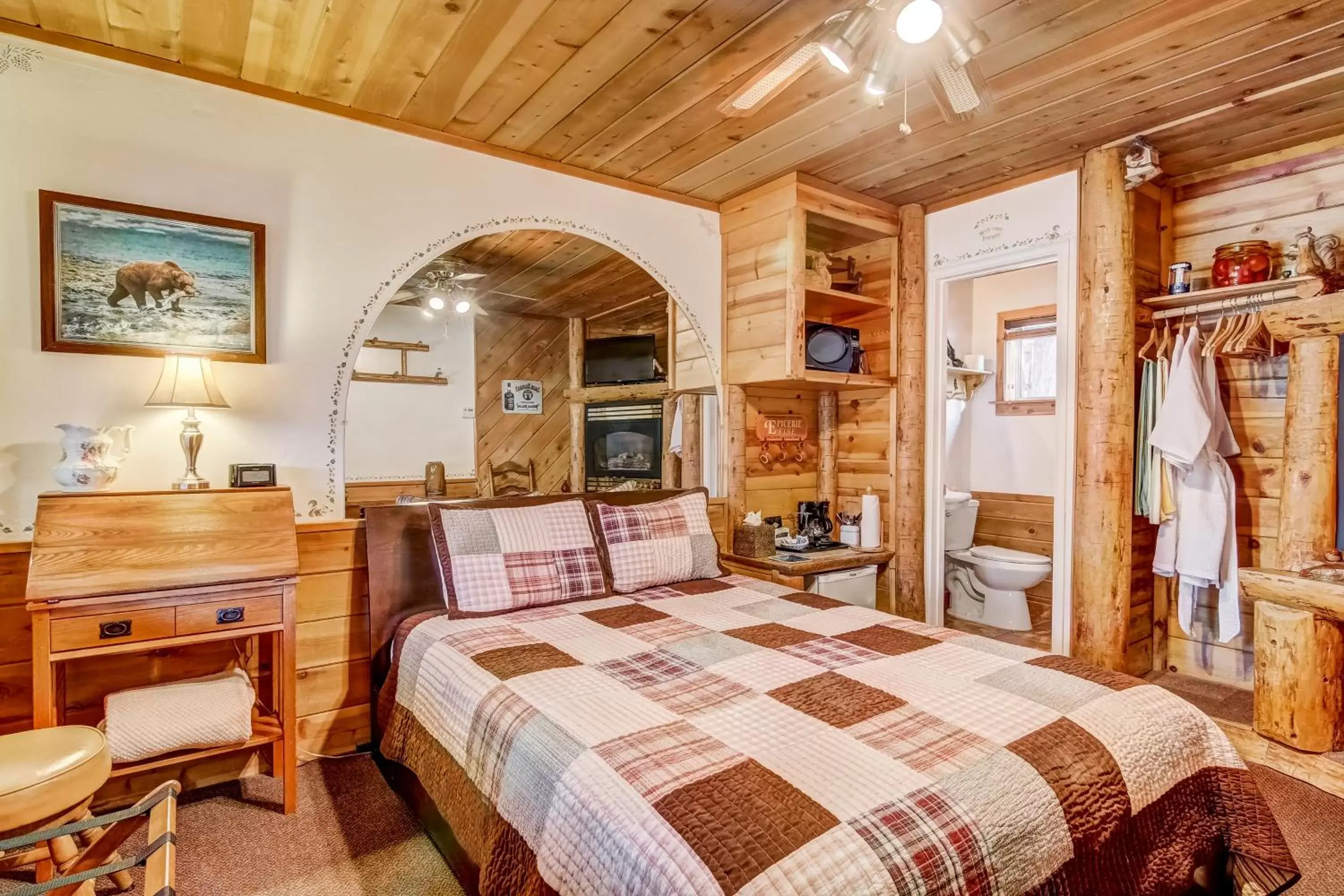 Bed in Heavenly Valley Lodge