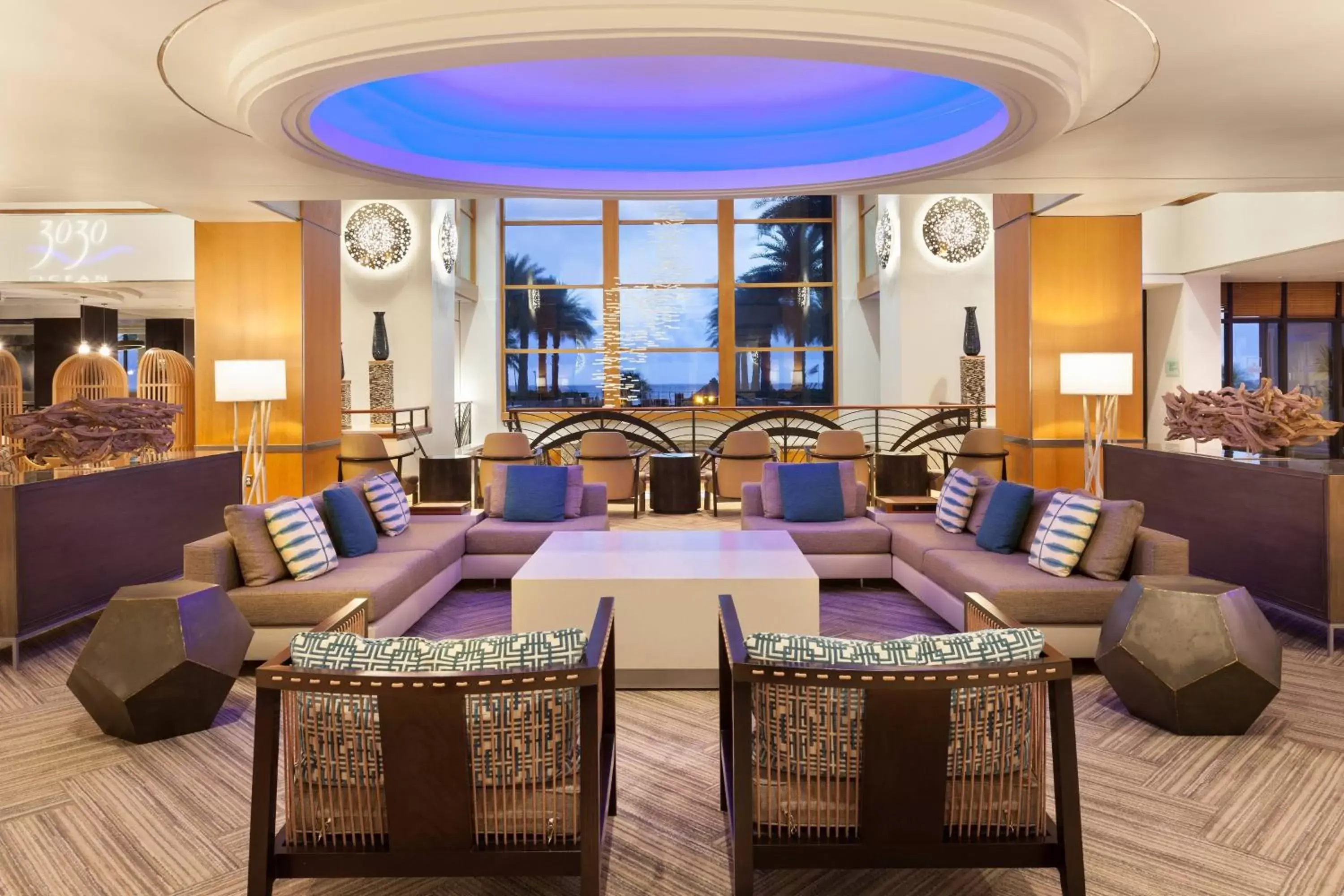 Lobby or reception, Lounge/Bar in Fort Lauderdale Marriott Harbor Beach Resort & Spa