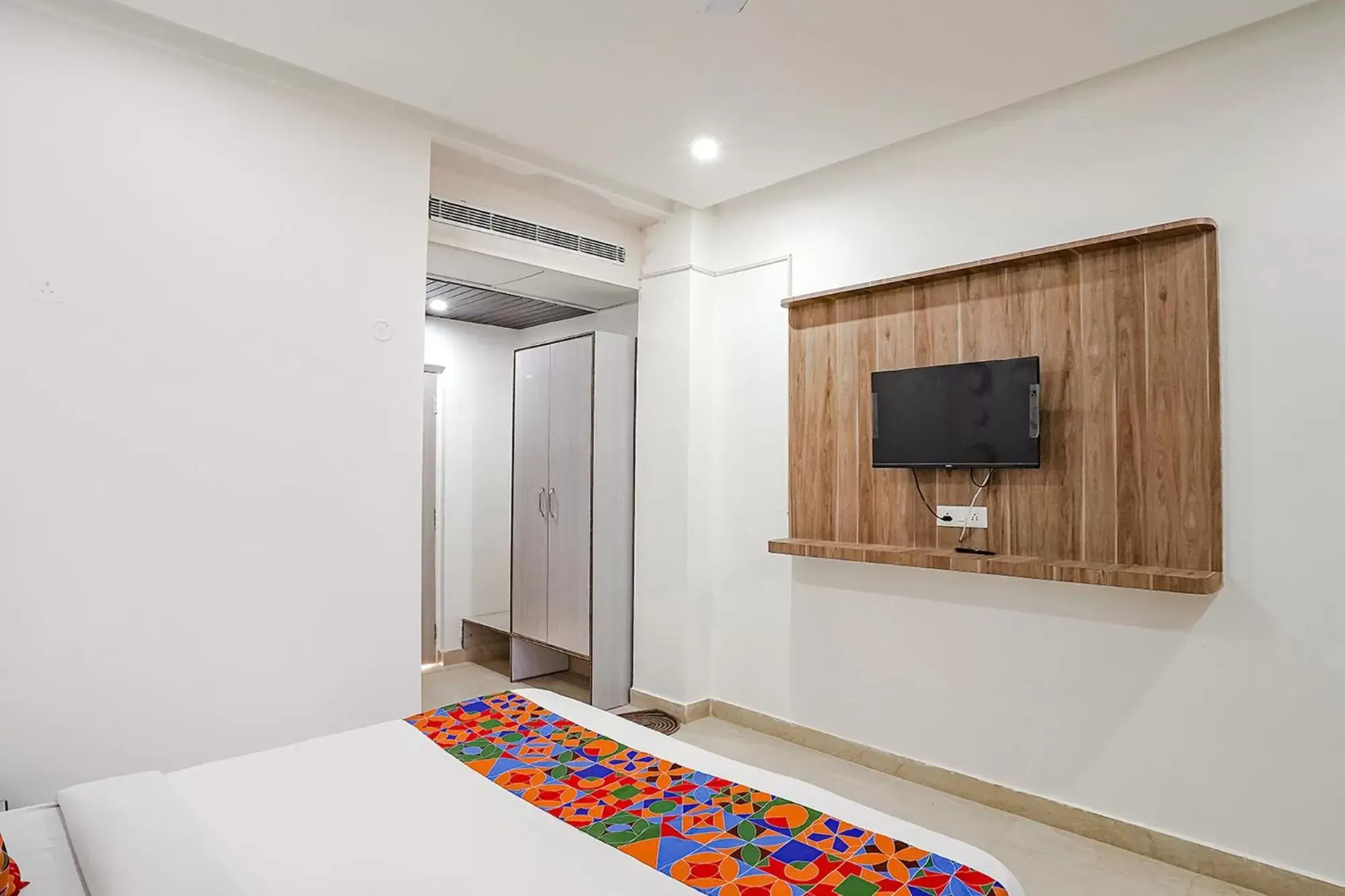 Bed in FabHotel Samriddhi Bed in FabHotel Samriddhi