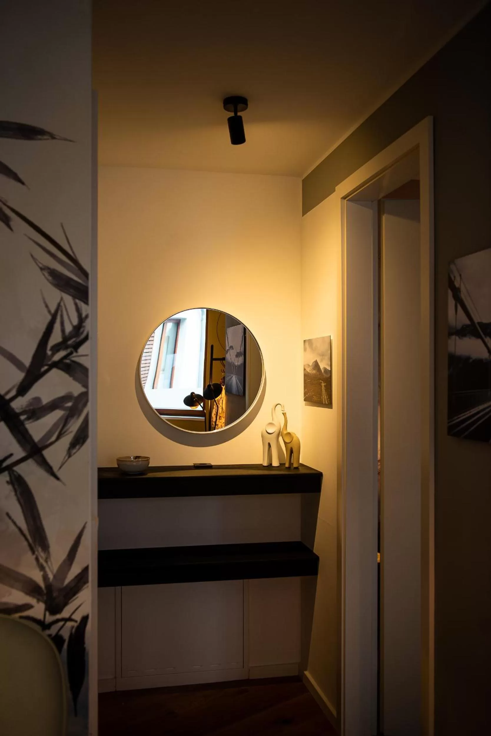 Decorative detail in Urbn Dreams II