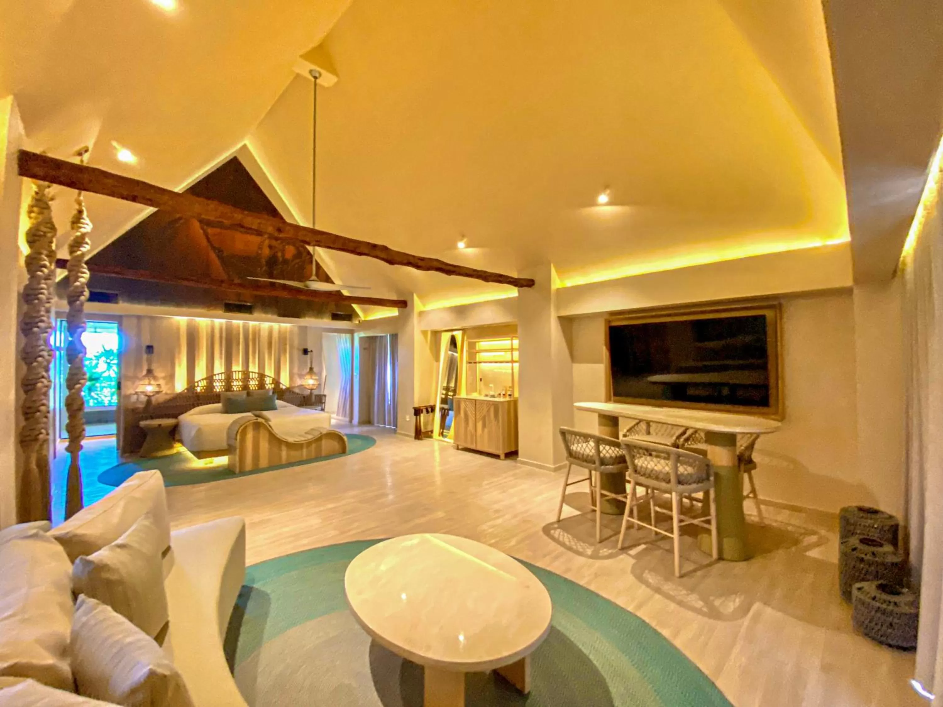 Bed in Hotel Shibari - Restaurant & Cenote Club