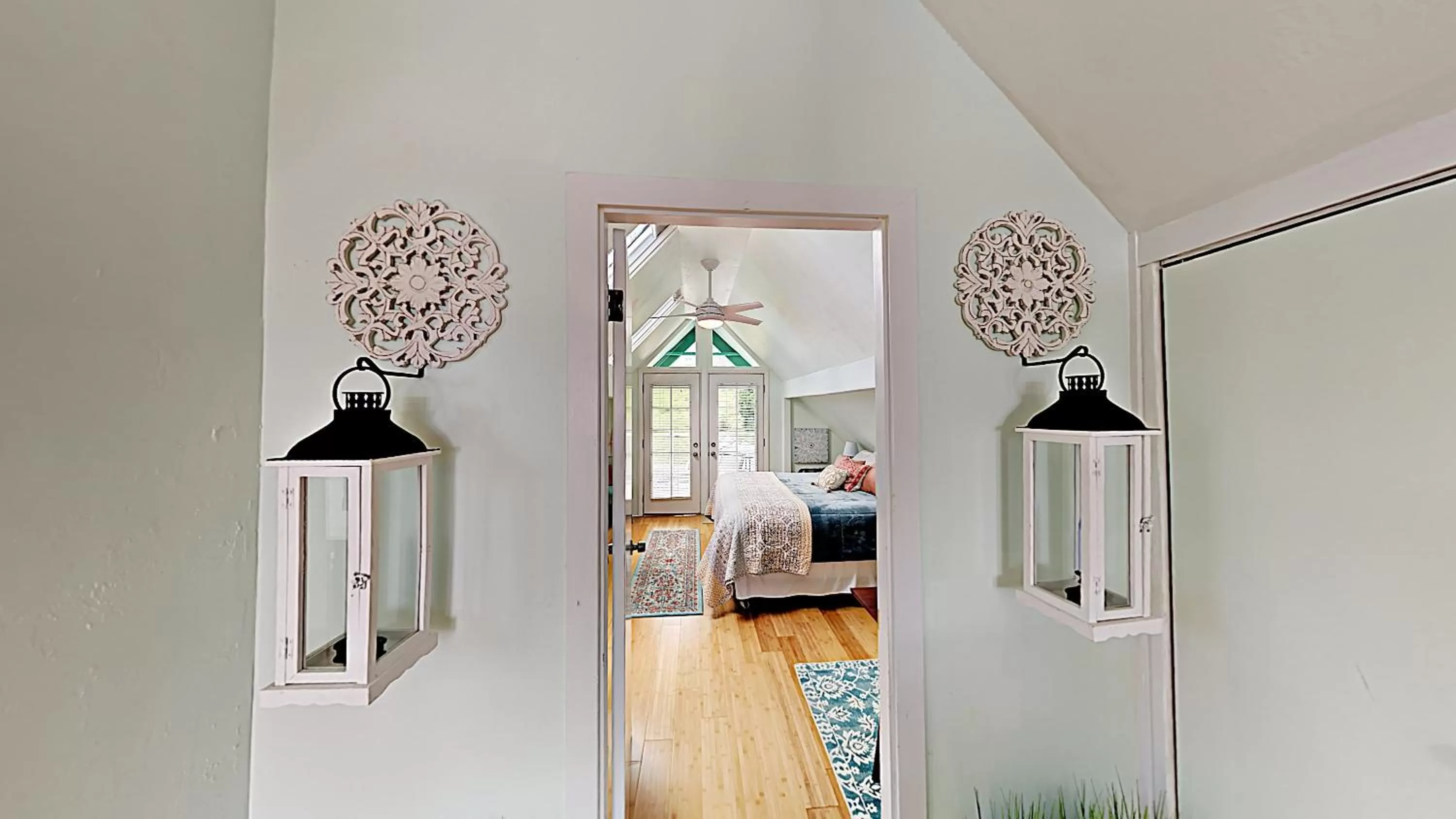 Bedroom in Ha'le Kiana