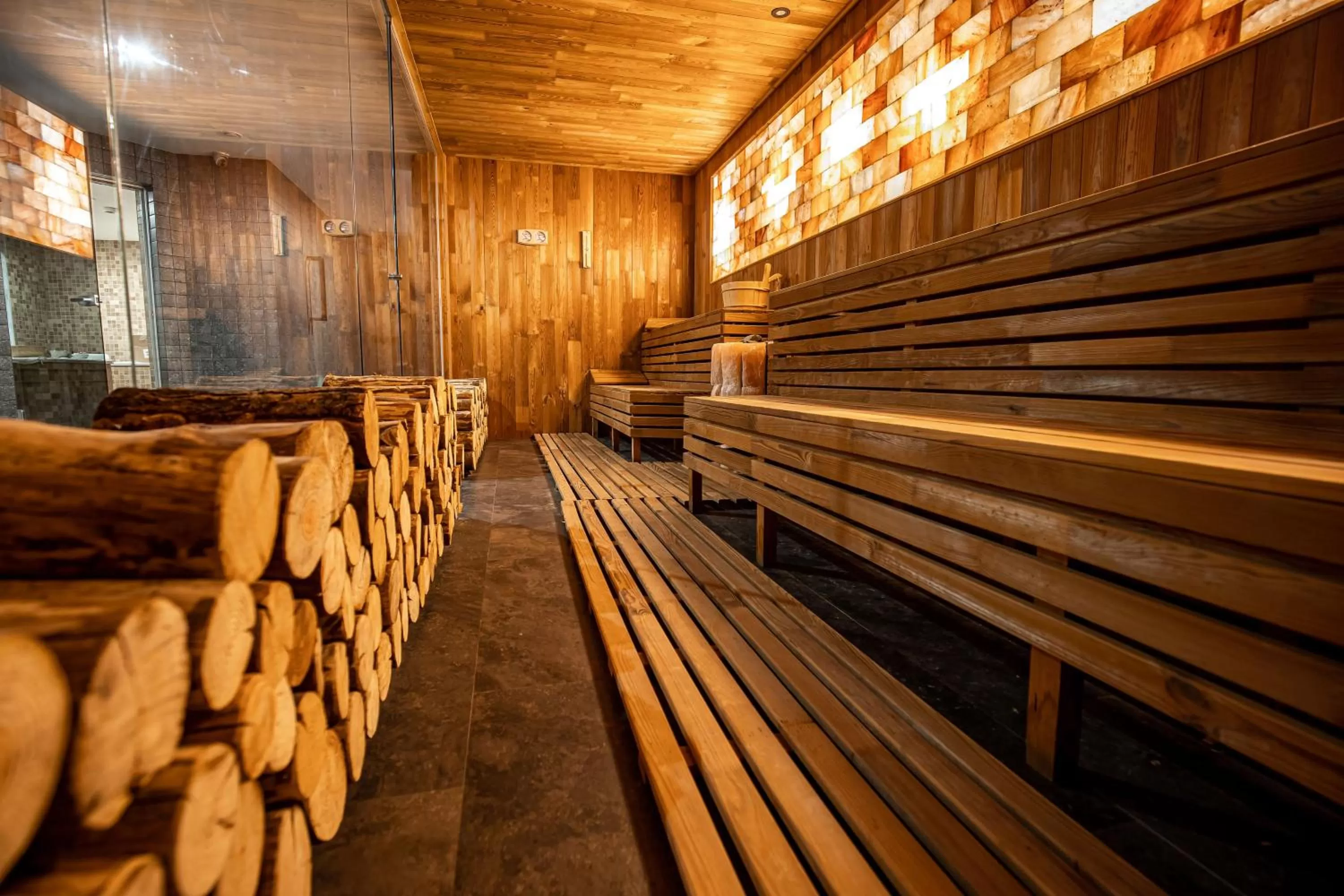 Spa and wellness centre/facilities in Hermanns Hotel & Spa Sibiu