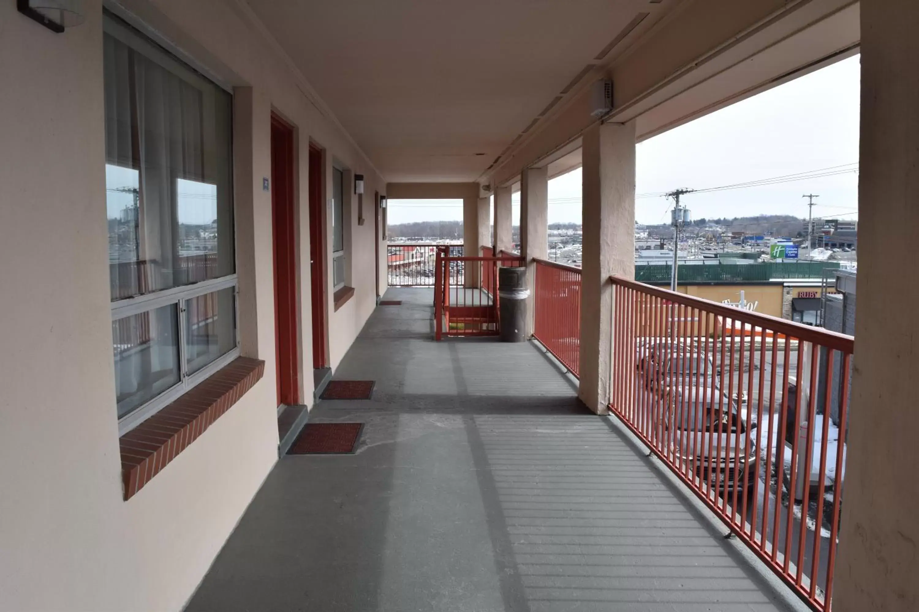 Day, Balcony/Terrace in Knights Inn Oswego East