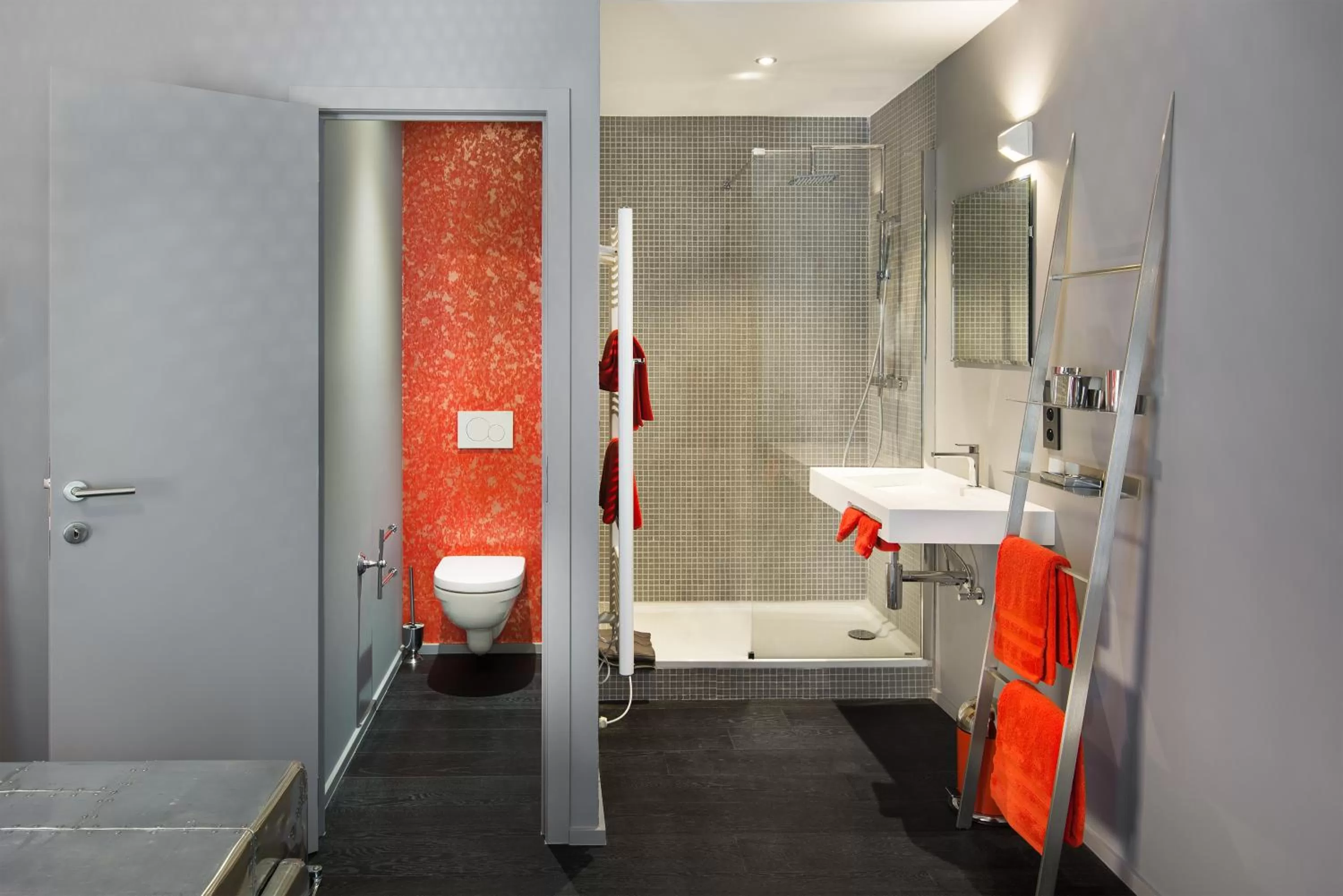 Shower in All In One