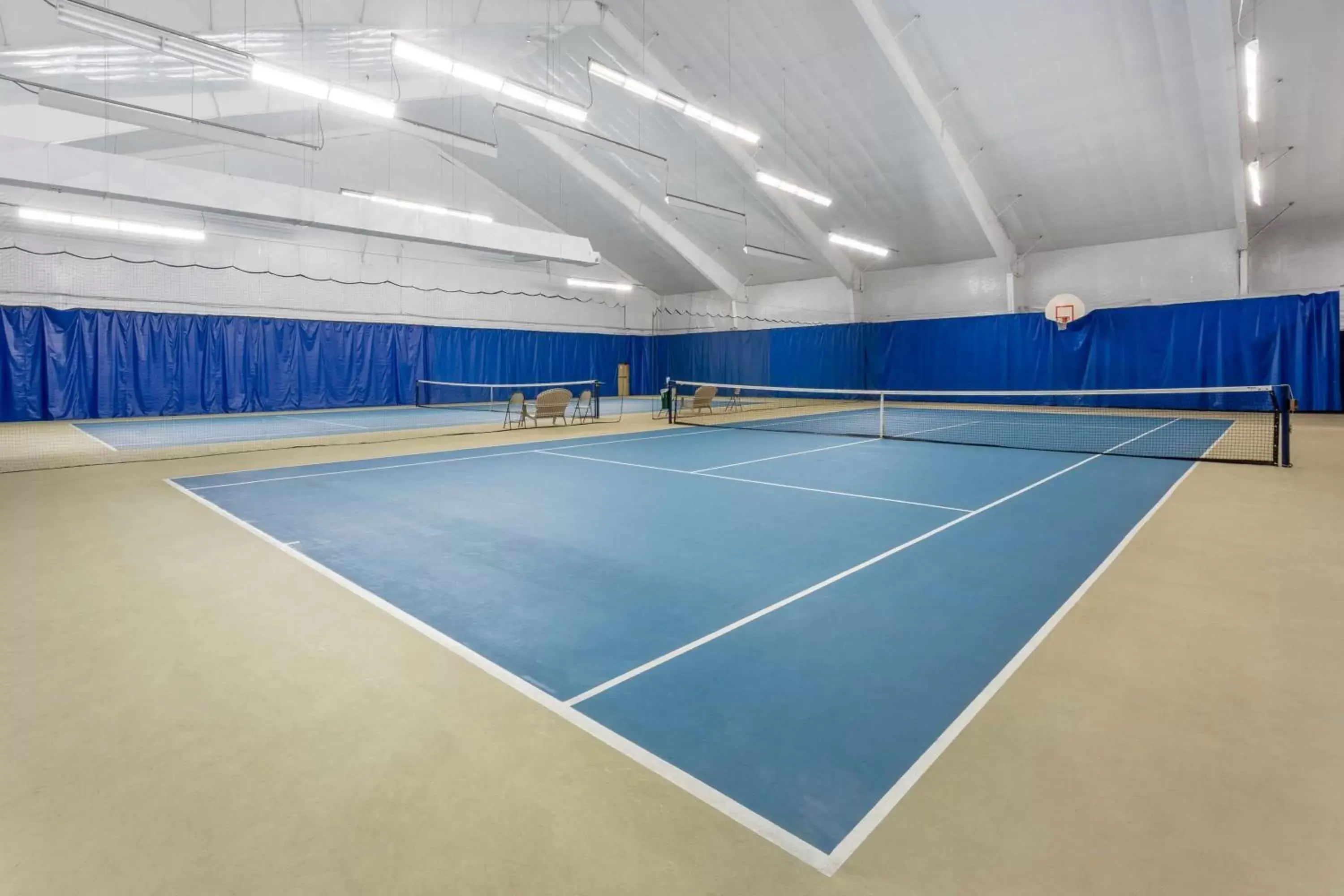 Tennis court, Tennis/Squash in Tamarack Wisconsin Dells, a Ramada by Wyndham