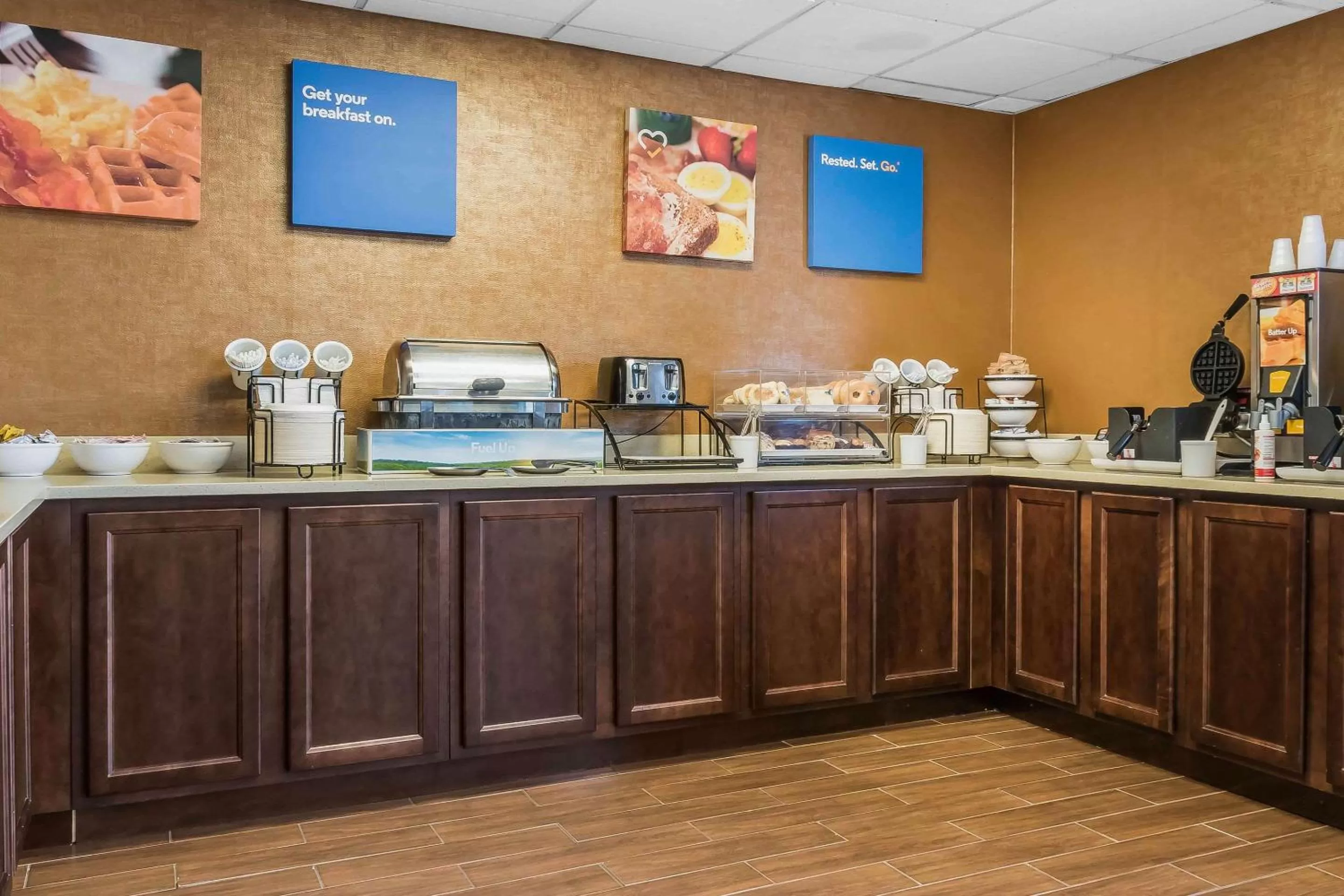 Restaurant/places to eat in Comfort Inn Pine Grove I-81 Hershey Area