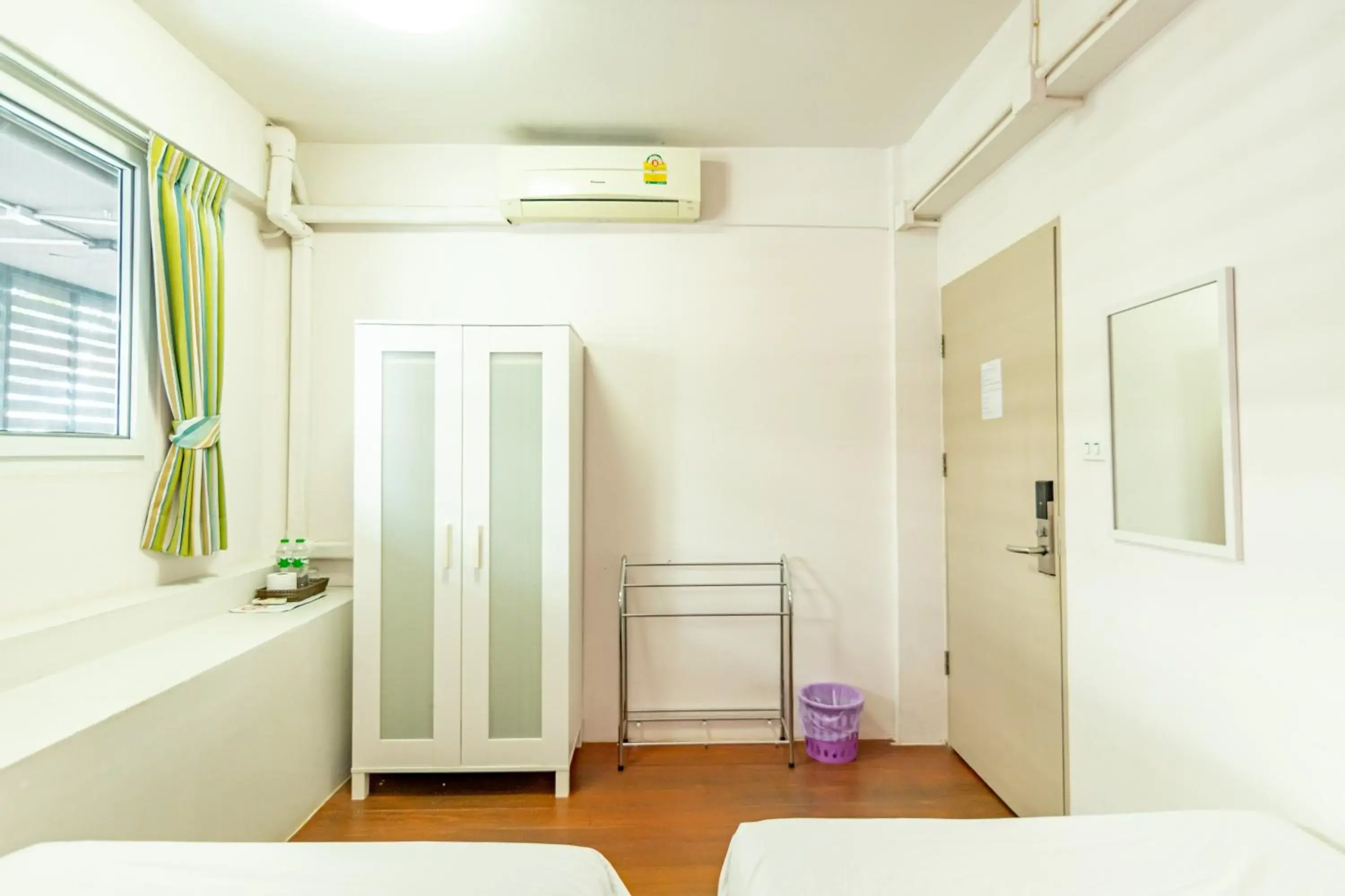 Bathroom in Sleep Dee Hostel