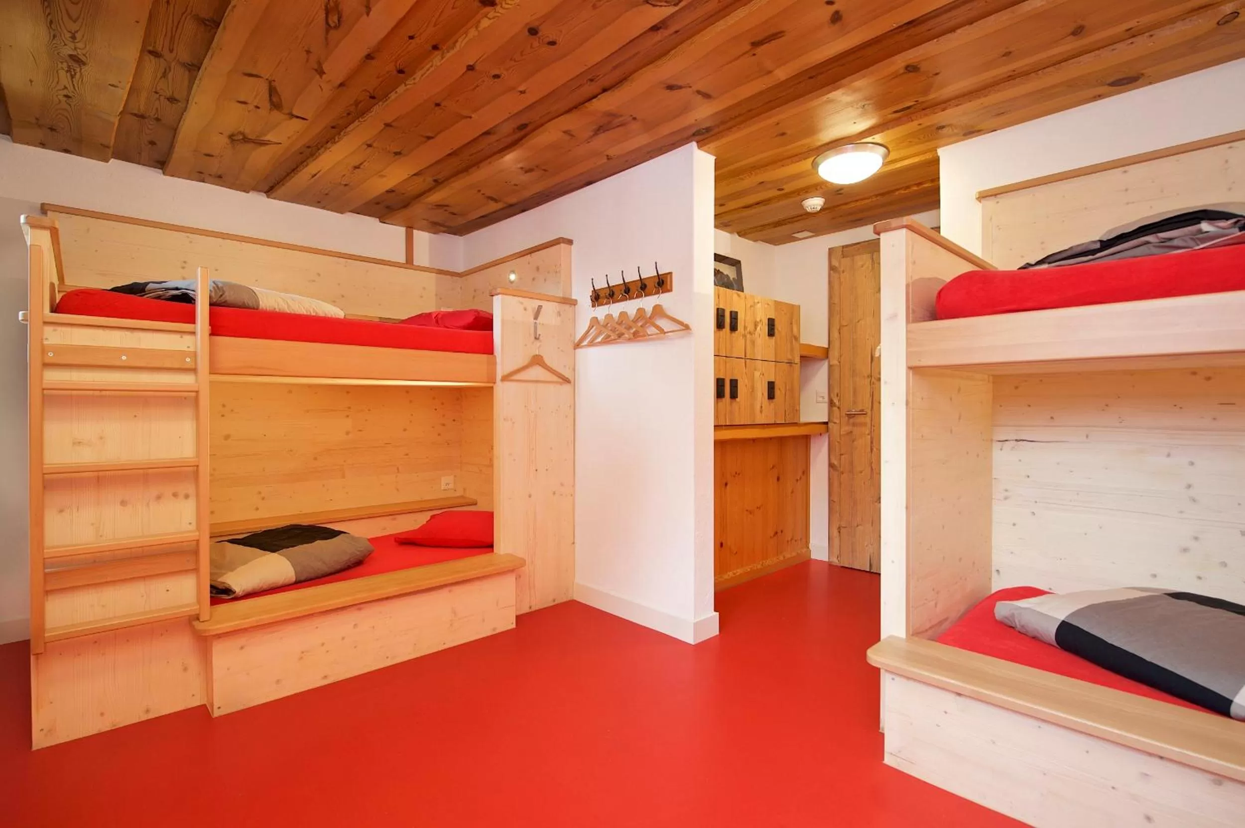 Bed in Hotel Bahnhof