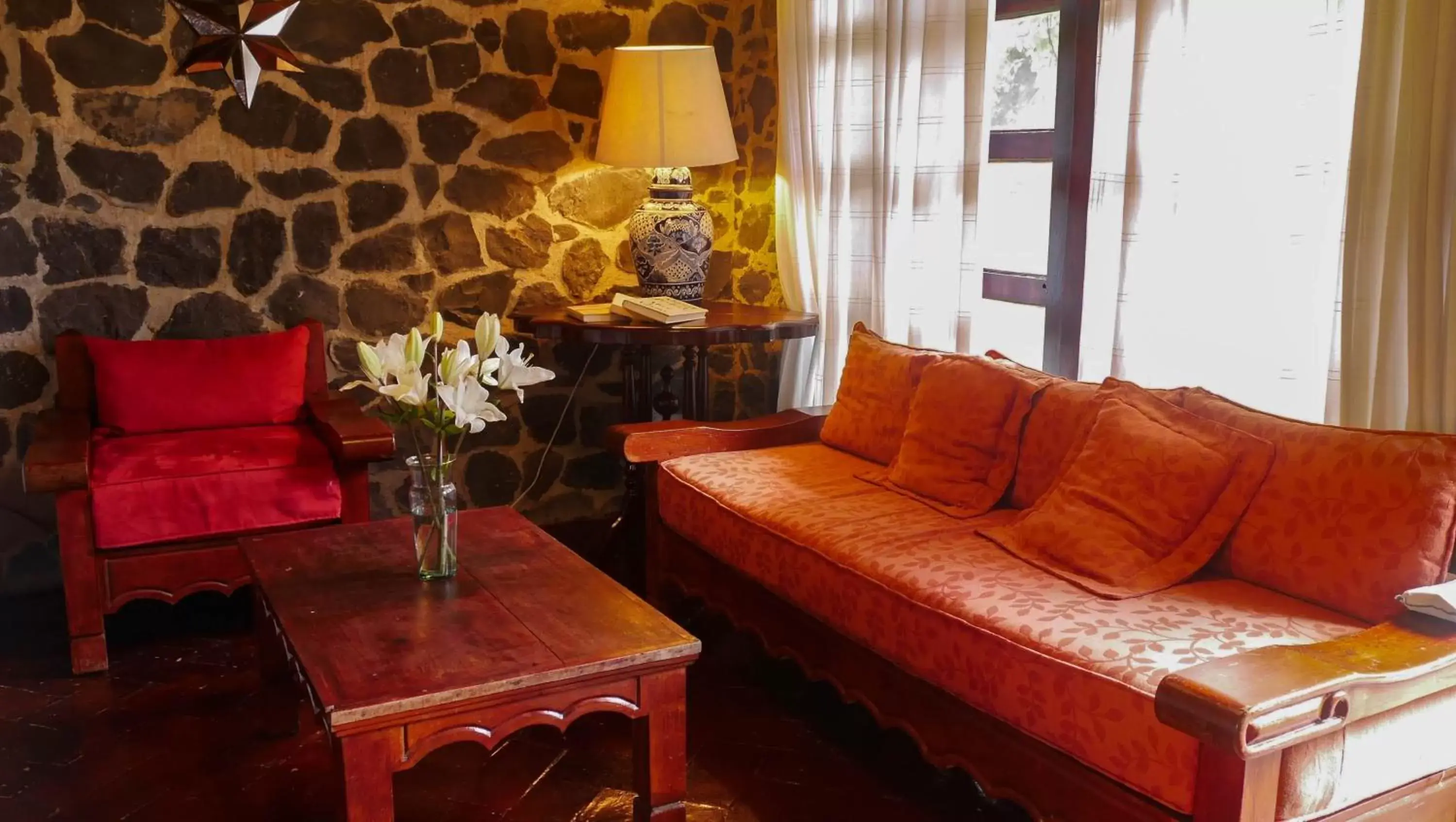 Living room, Seating Area in Hacienda de las Flores