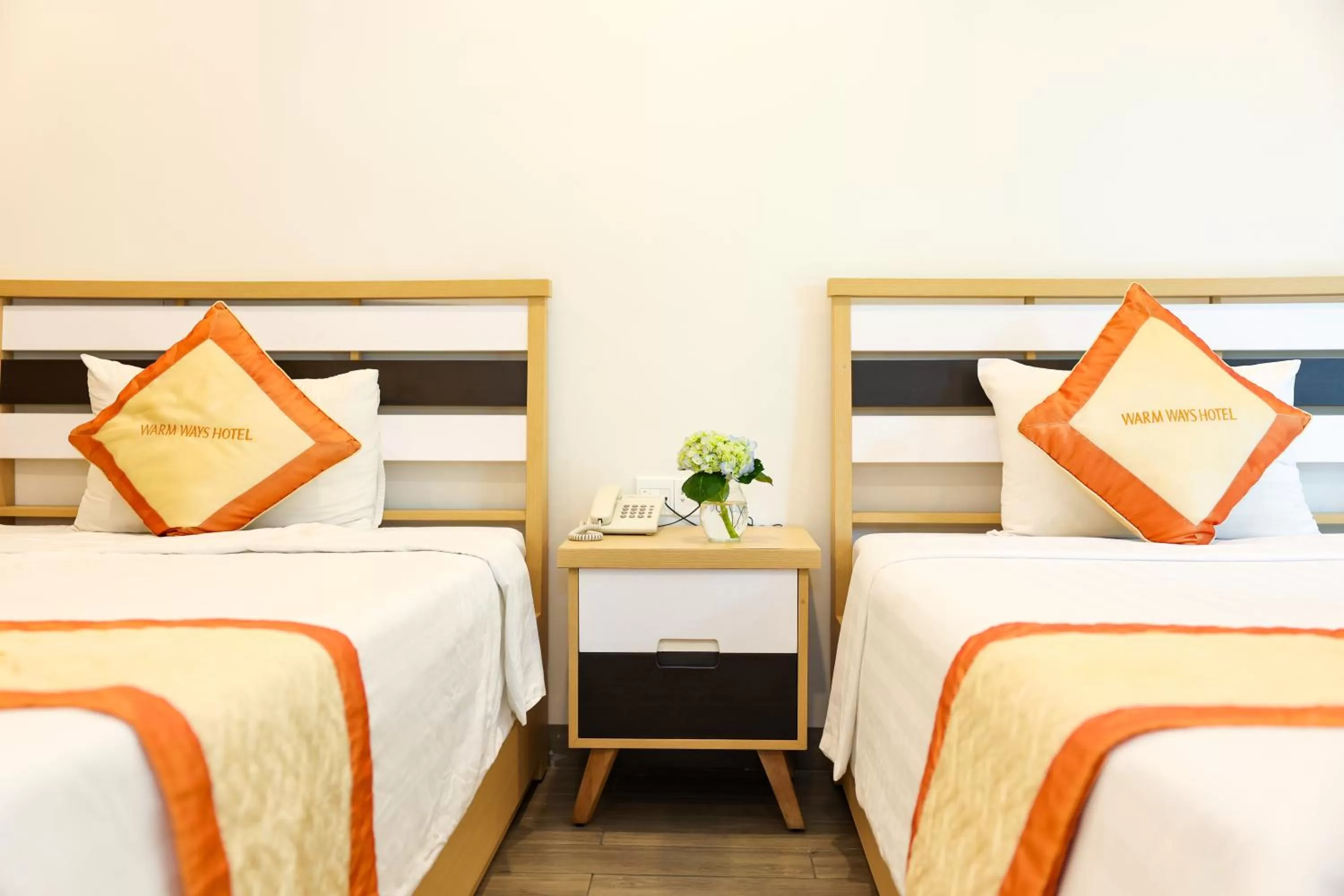 Bed in Warm Ways Hotel & Serviced Apartments